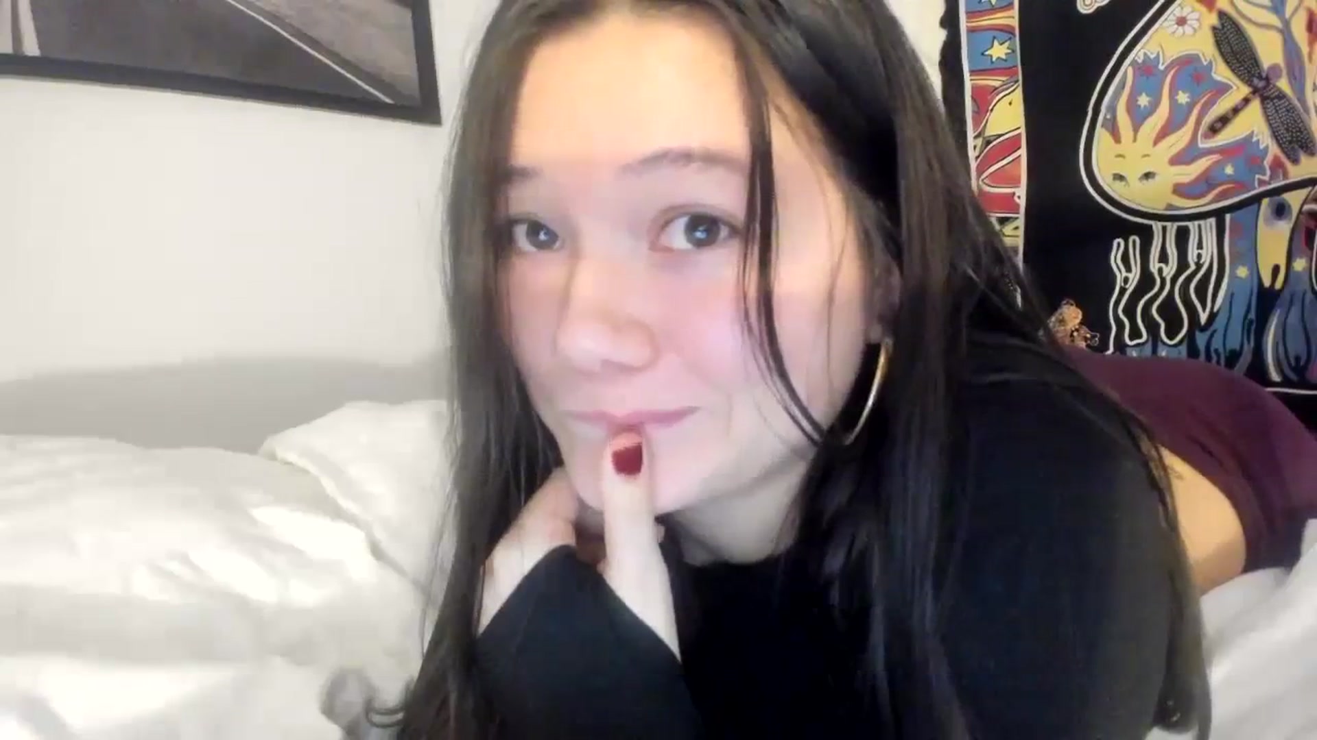 Gallery image thumbnail from imava's myfreecams stream on, 01/09/2024, 02:23 image 6 of 20