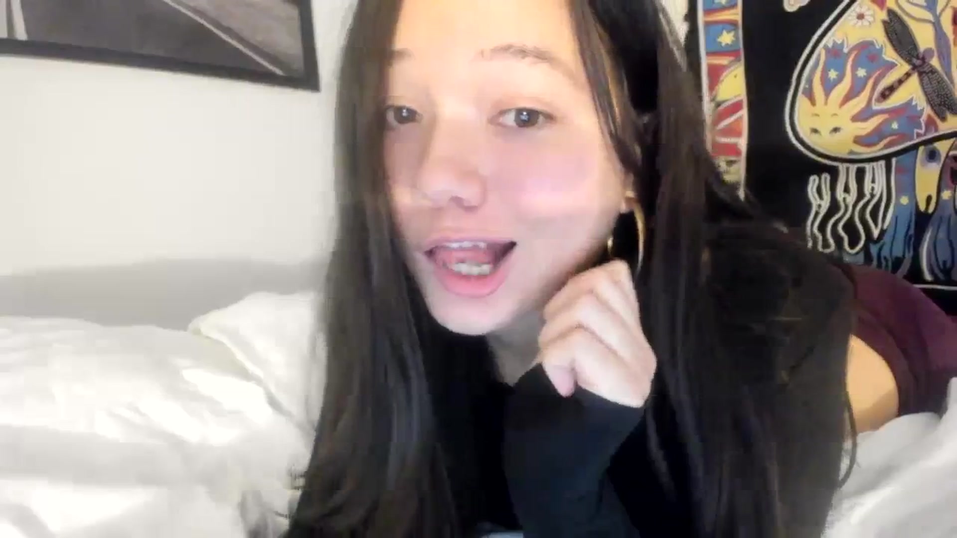Gallery image thumbnail from imava's myfreecams stream on, 01/09/2024, 02:23 image 5 of 20