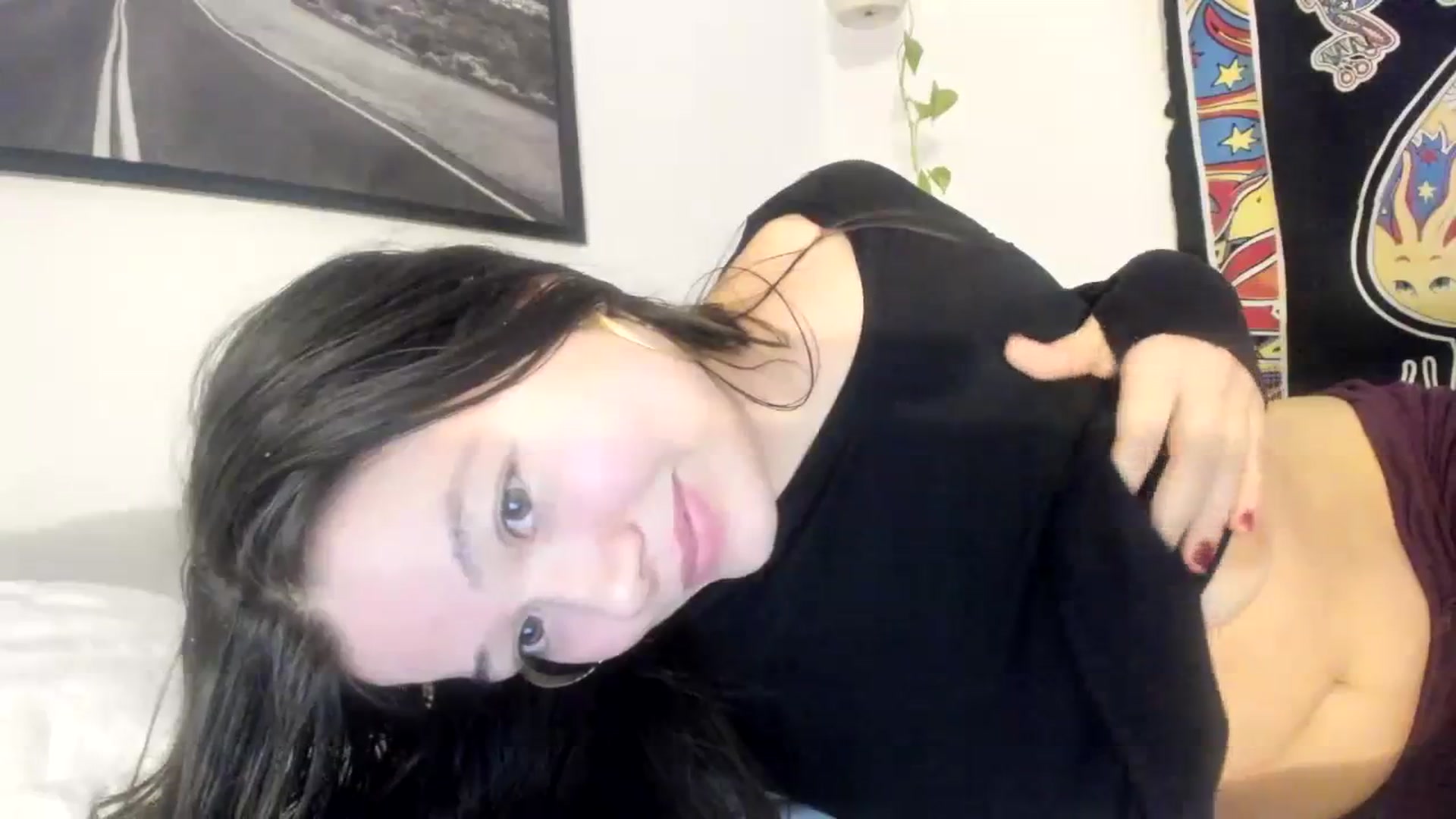 Gallery image thumbnail from imava's myfreecams stream on, 01/09/2024, 02:23 image 2 of 20