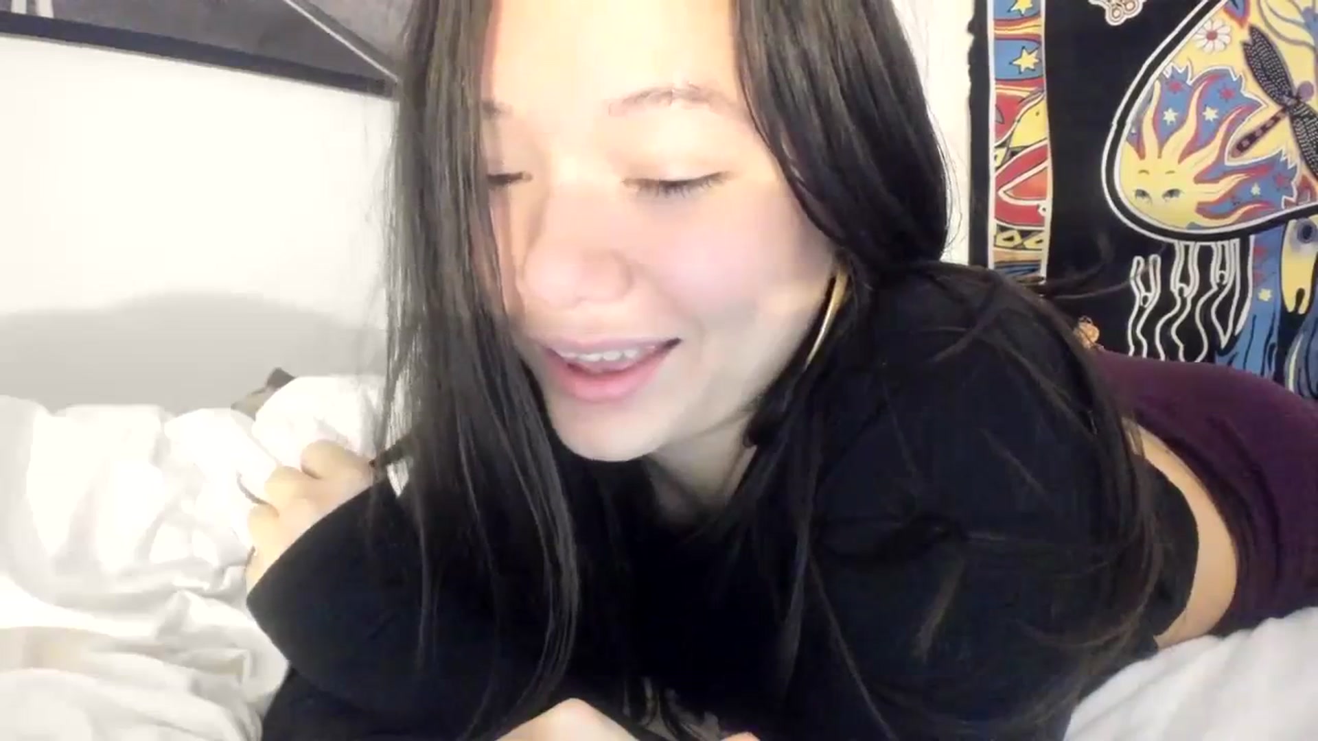 Gallery image thumbnail from imava's myfreecams stream on, 01/09/2024, 06:56 image 5 of 20