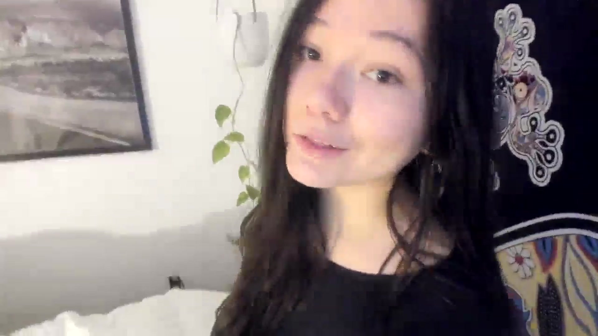 Gallery image thumbnail from imava's myfreecams stream on, 01/09/2024, 06:56 image 3 of 20