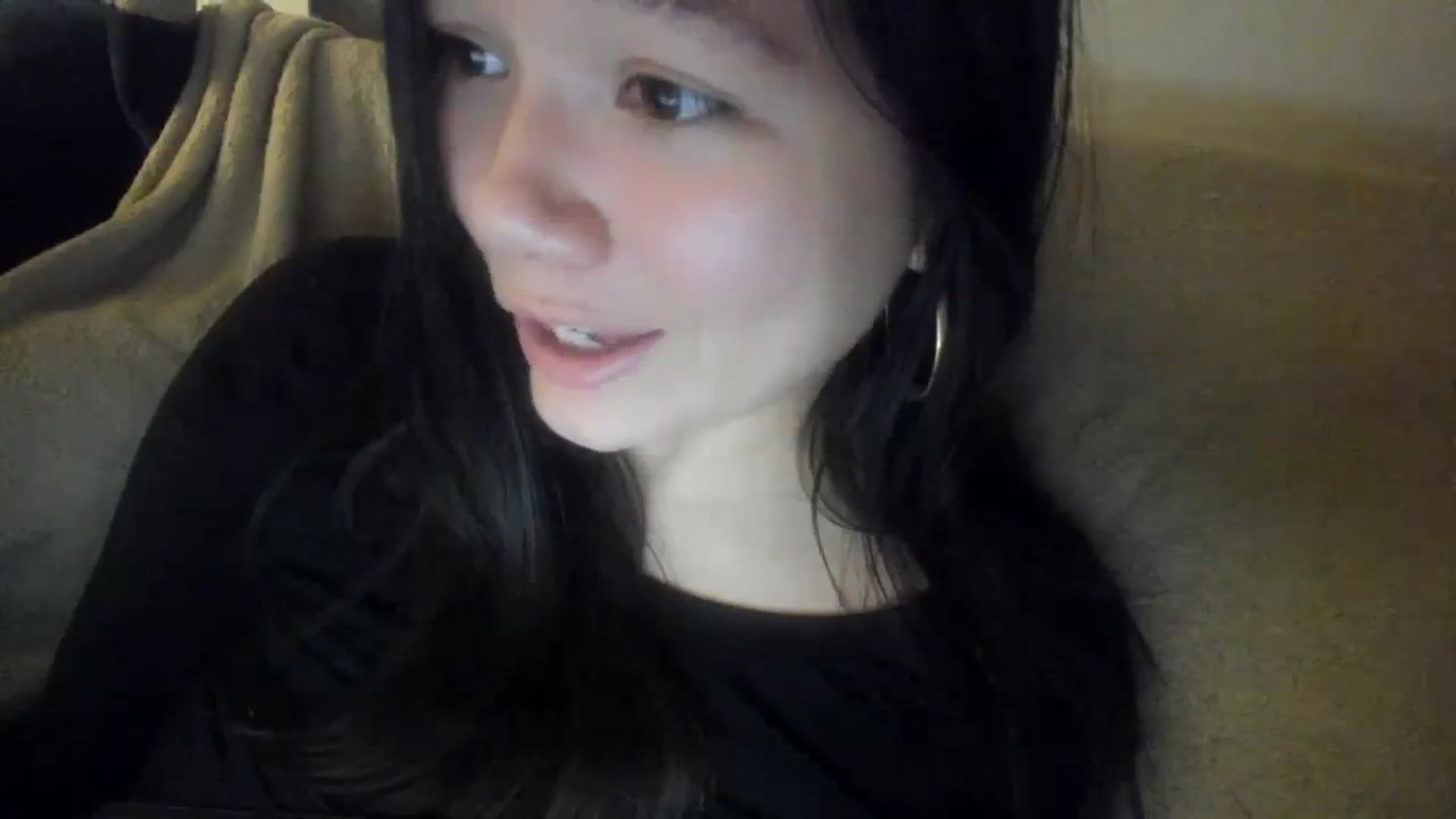 Gallery image thumbnail from imava's myfreecams stream on, 01/09/2024, 09:41 image 7 of 20
