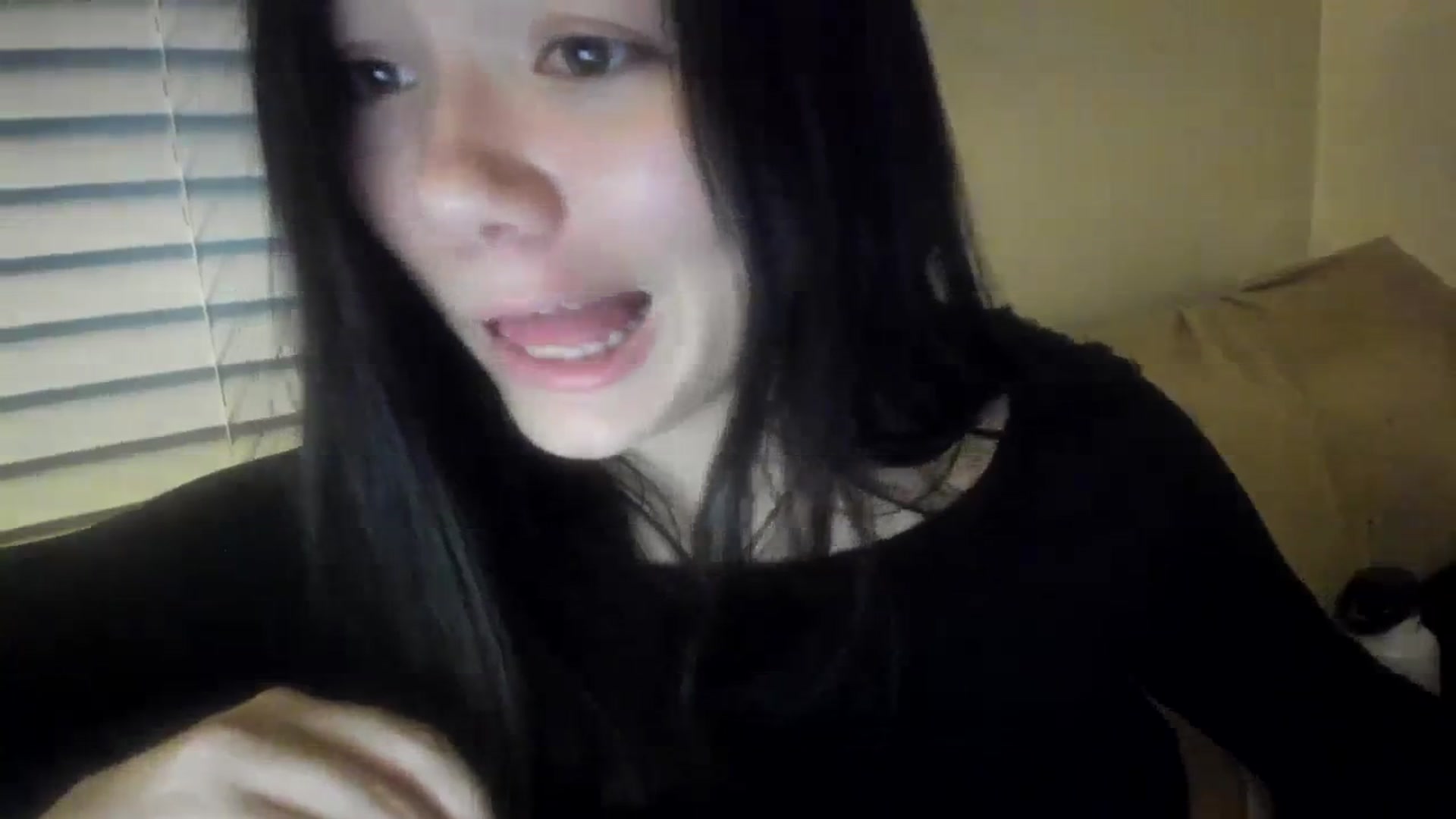 Gallery image thumbnail from imava's myfreecams stream on, 01/09/2024, 09:41 image 6 of 20