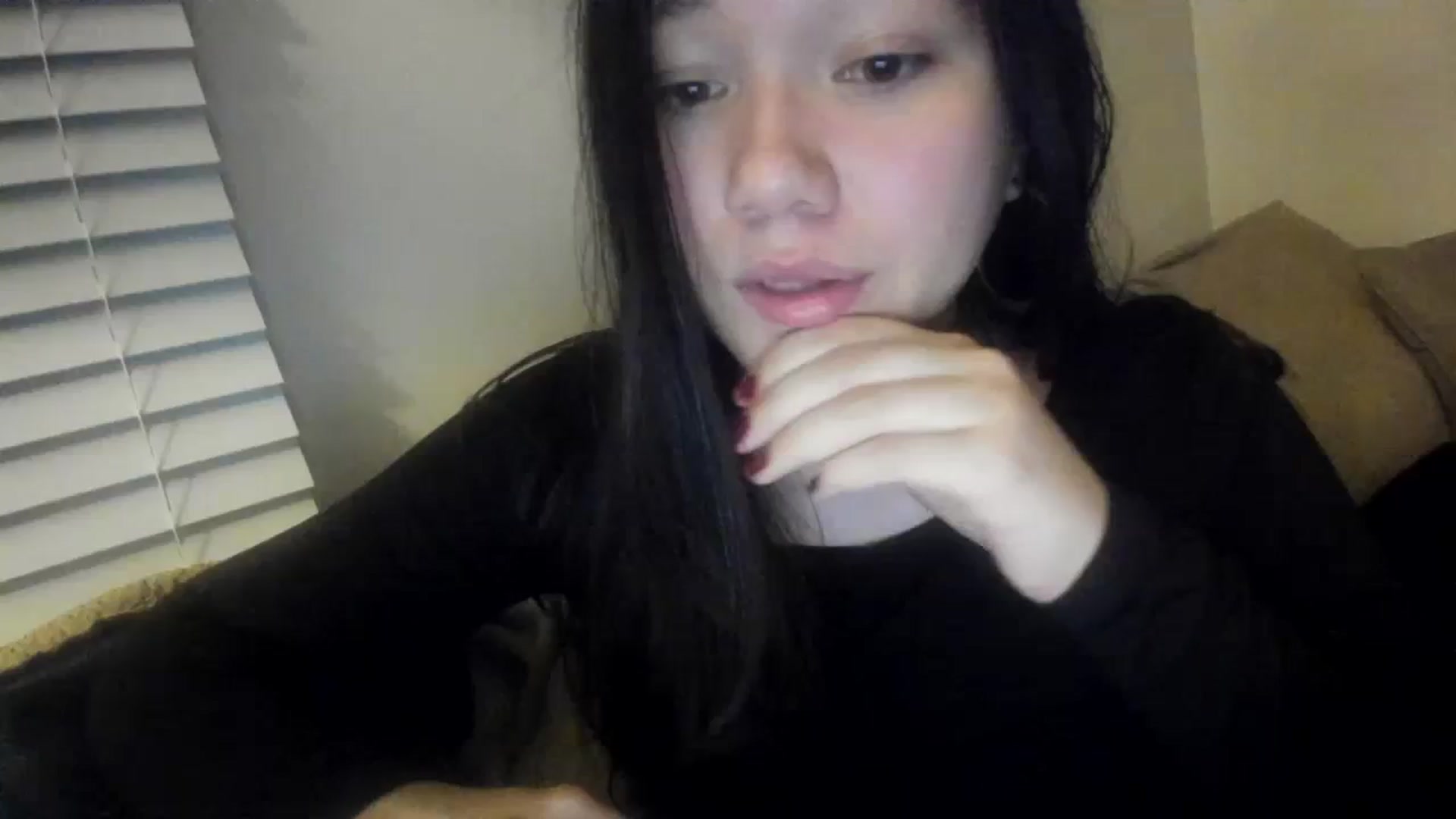 Gallery image thumbnail from imava's myfreecams stream on, 01/09/2024, 09:41 image 1 of 20