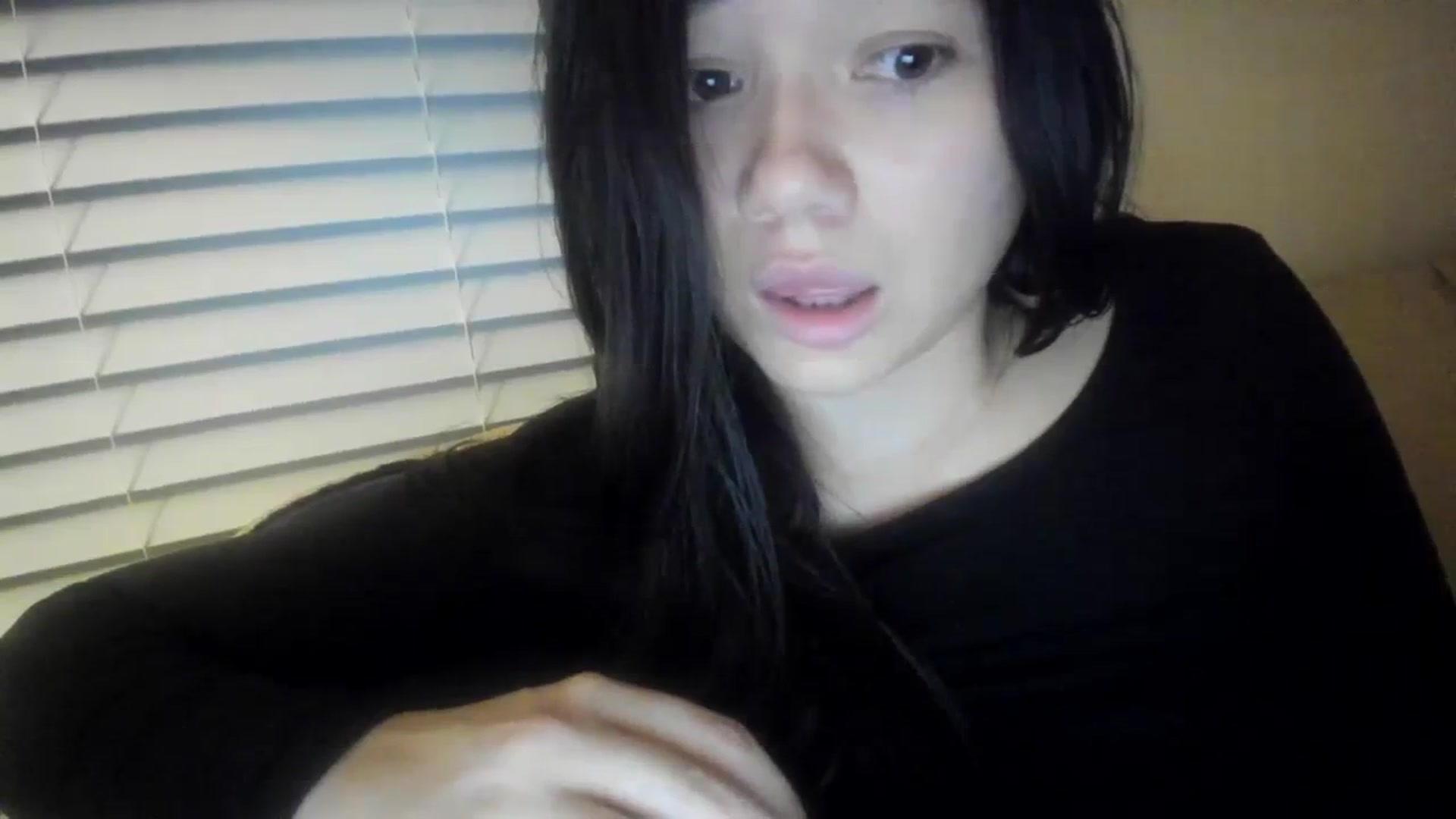Gallery image thumbnail from imava's myfreecams stream on, 01/09/2024, 10:10 image 4 of 20