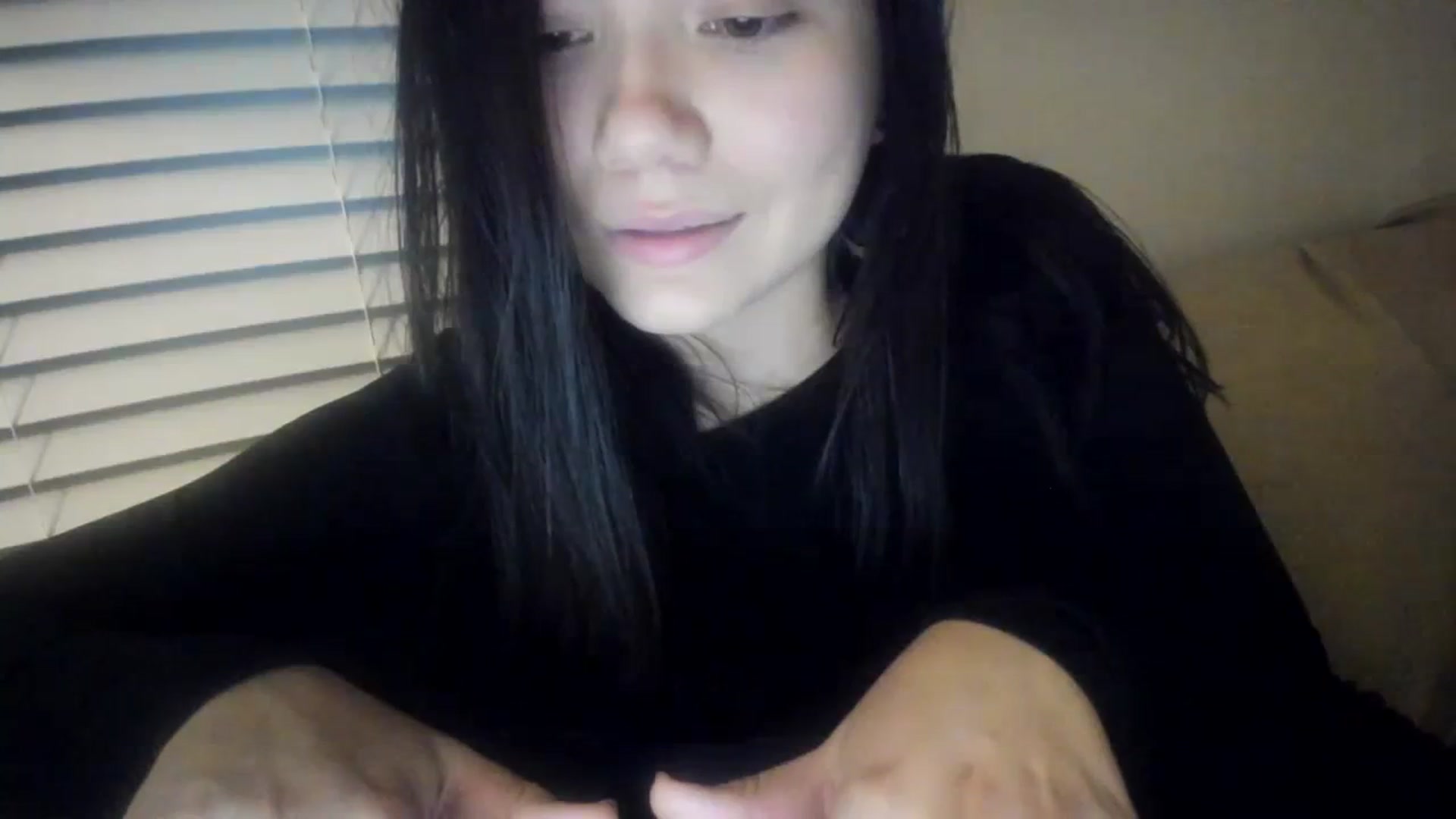 Gallery image thumbnail from imava's myfreecams stream on, 01/09/2024, 10:10 image 15 of 20
