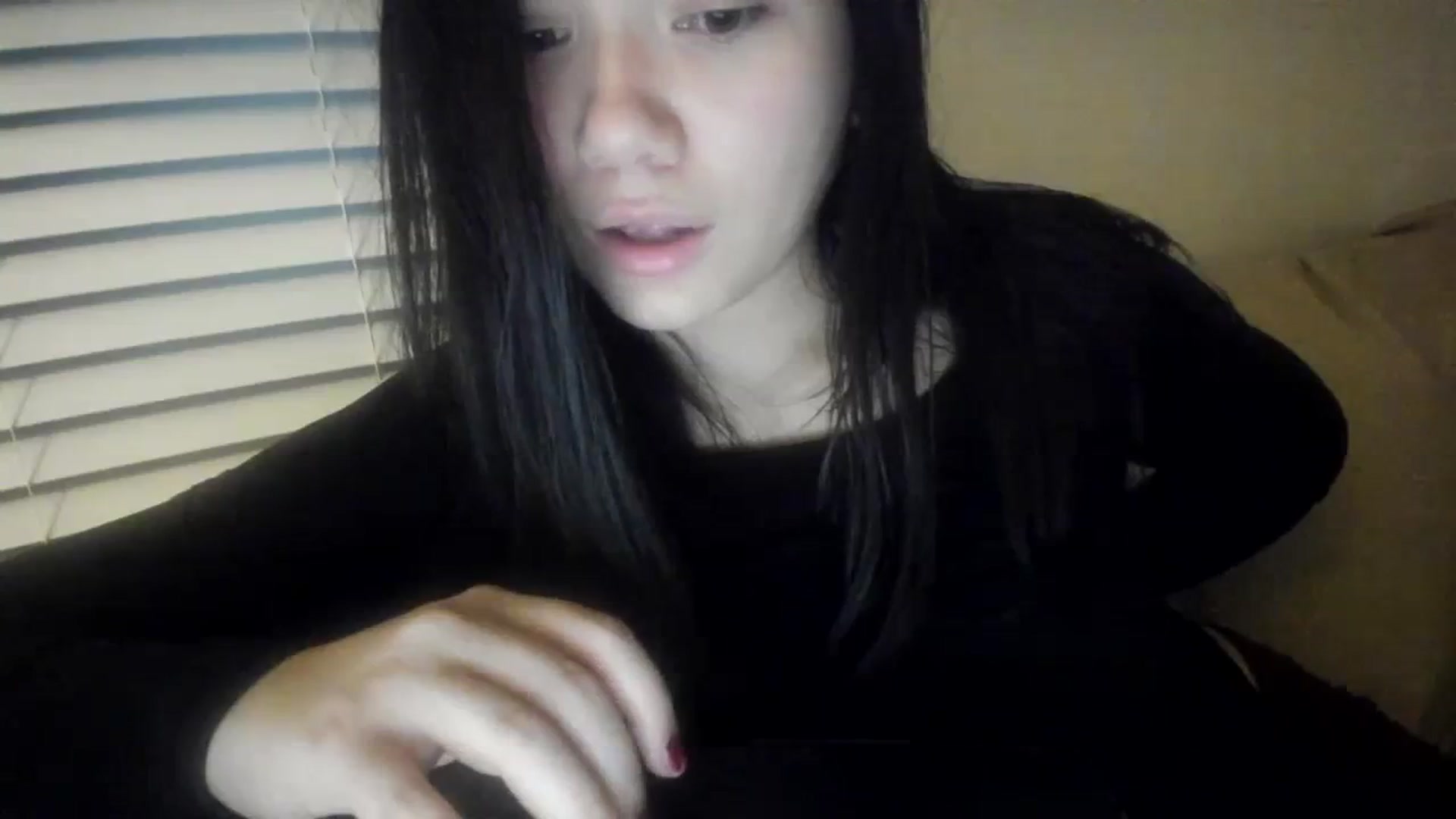 Gallery image thumbnail from imava's myfreecams stream on, 01/09/2024, 10:10 image 16 of 20