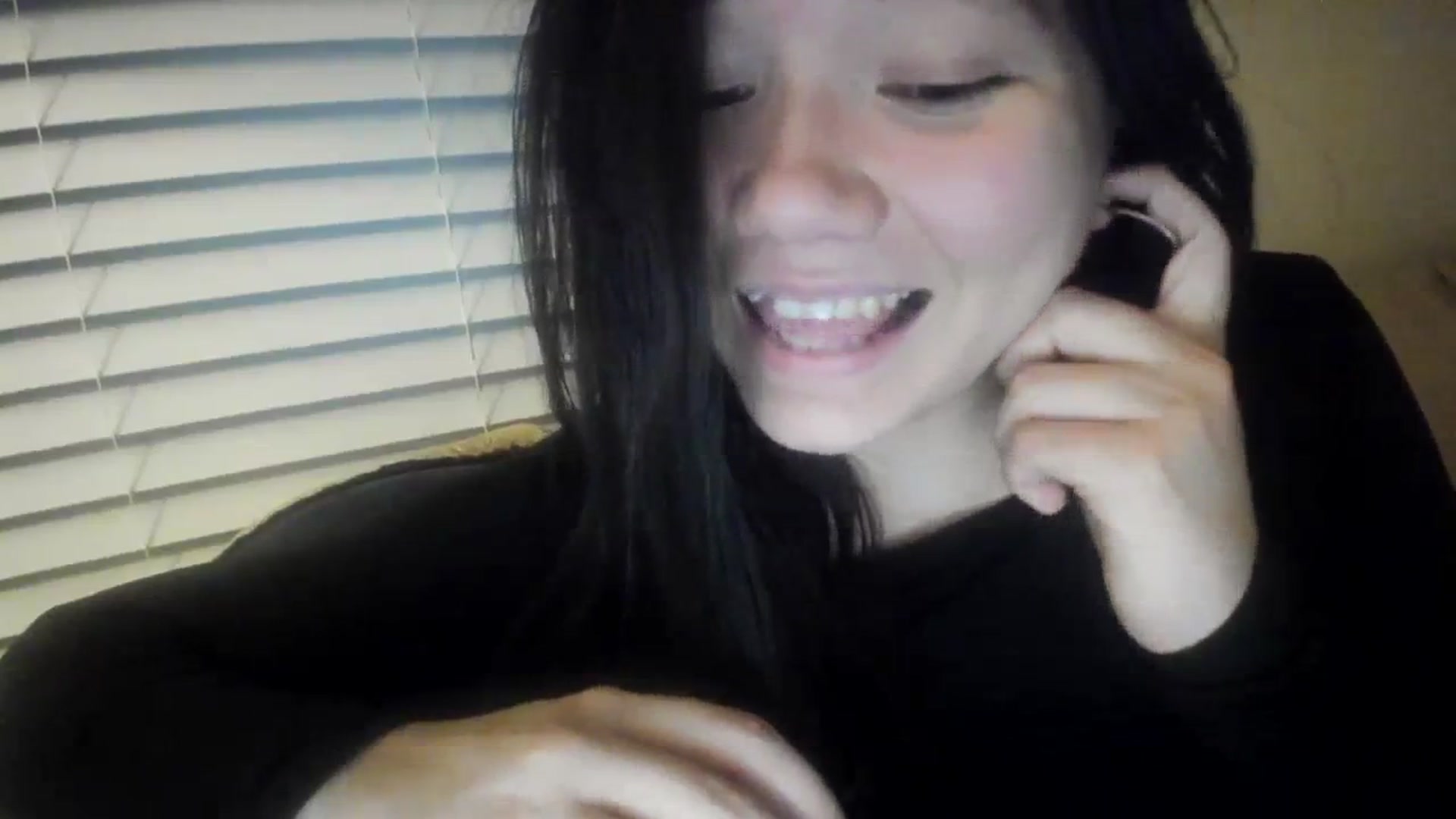 Gallery image thumbnail from imava's myfreecams stream on, 01/09/2024, 10:10 image 12 of 20