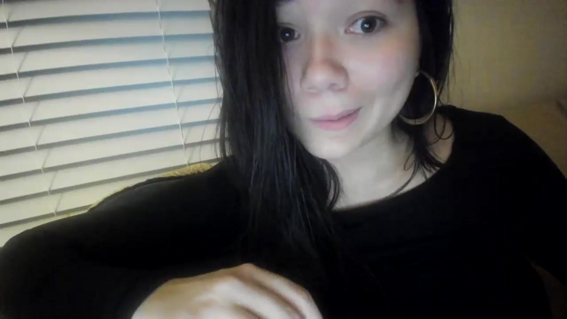 Gallery image thumbnail from imava's myfreecams stream on, 01/09/2024, 10:10 image 10 of 20