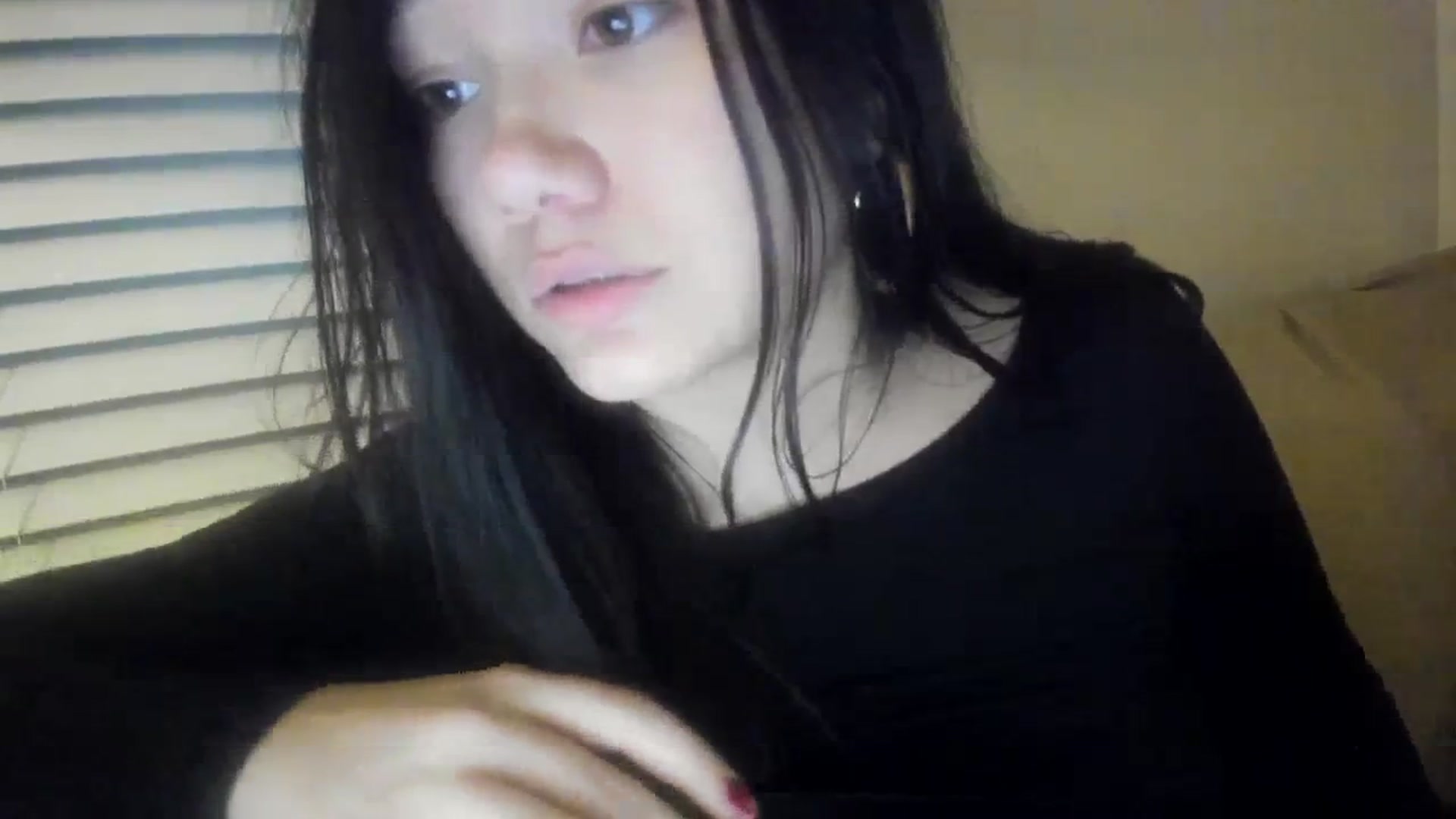 Gallery image thumbnail from imava's myfreecams stream on, 01/09/2024, 10:10 image 18 of 20
