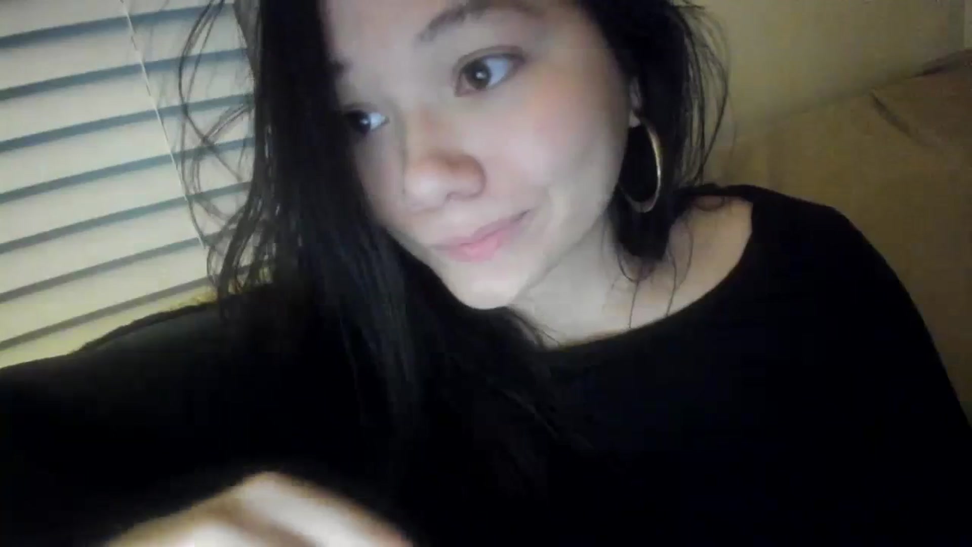 Gallery image thumbnail from imava's myfreecams stream on, 01/09/2024, 10:10 image 20 of 20