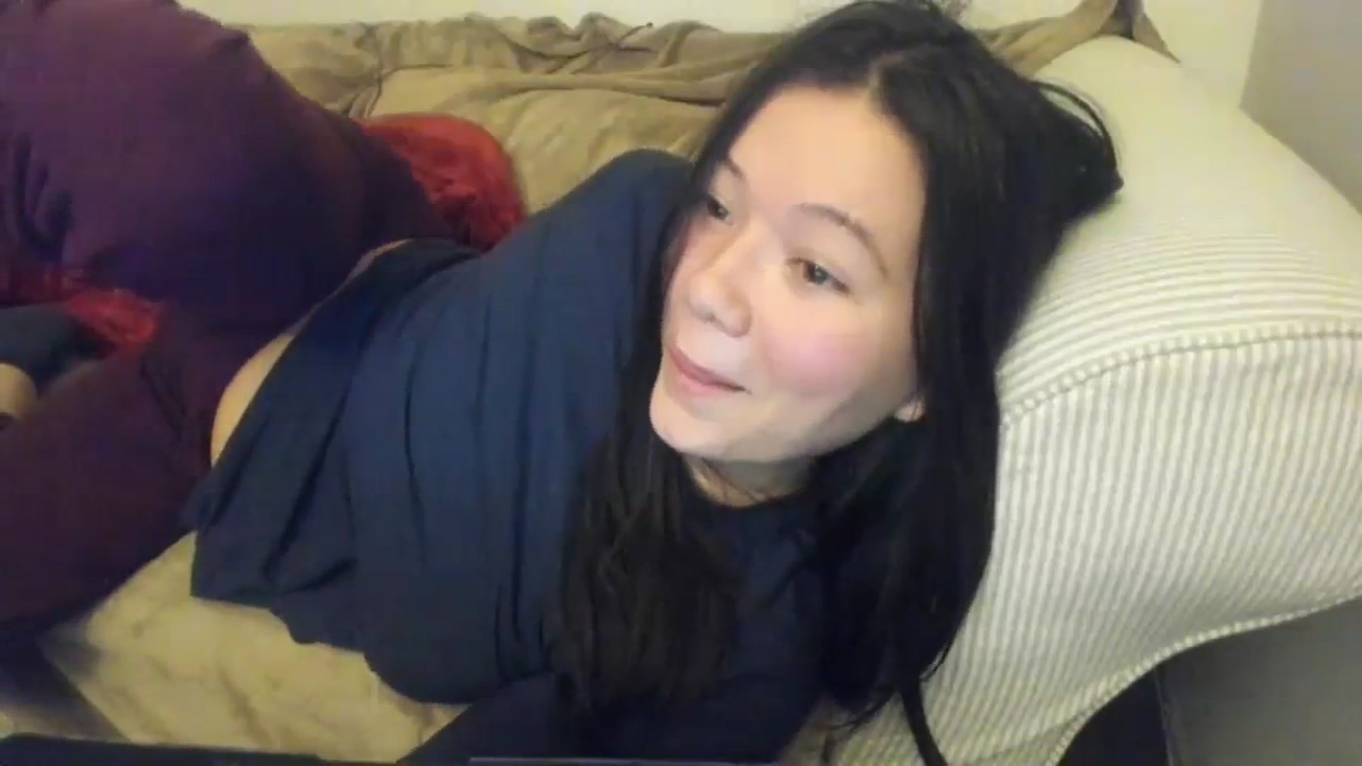 Gallery image thumbnail from imava's myfreecams stream on, 01/15/2024, 11:10 image 10 of 20