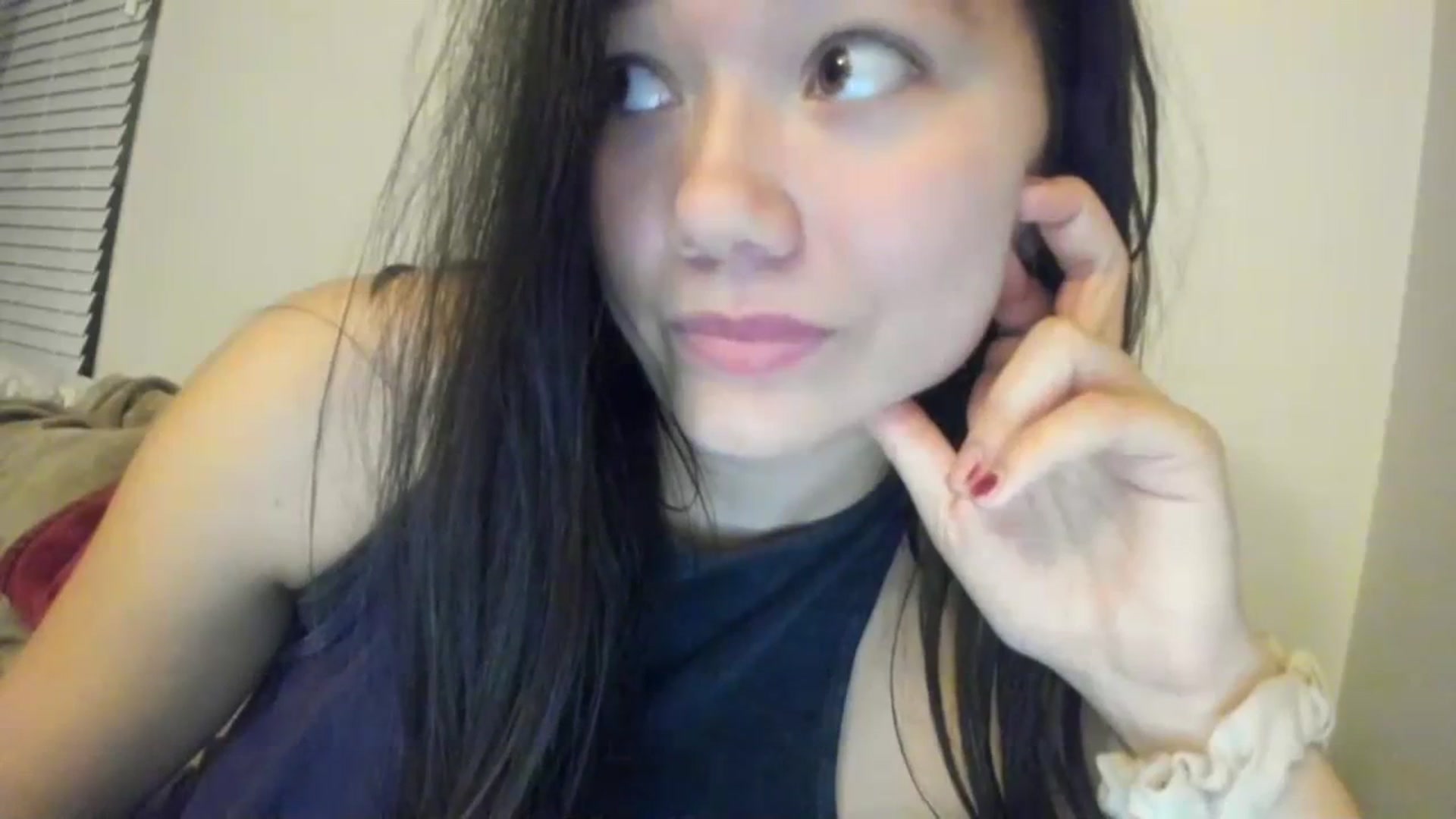 Gallery image thumbnail from imava's myfreecams stream on, 01/16/2024, 08:40 image 9 of 20
