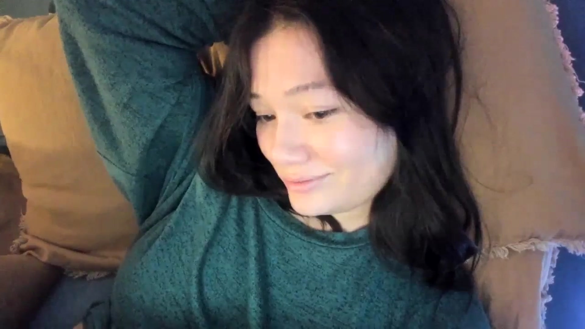 Gallery image thumbnail from imava's myfreecams stream on, 01/23/2024, 10:04 image 20 of 20