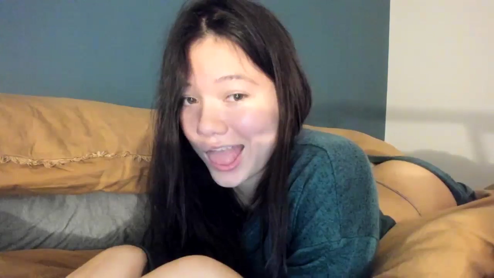 Gallery image thumbnail from imava's myfreecams stream on, 01/23/2024, 10:04 image 4 of 20