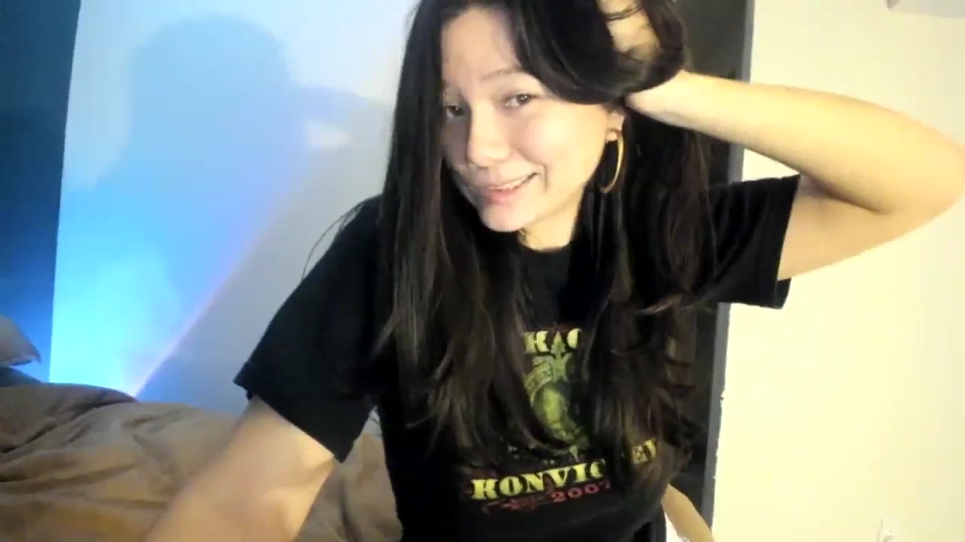 Gallery image thumbnail from imava's myfreecams stream on, 01/24/2024, 03:54 image 14 of 20