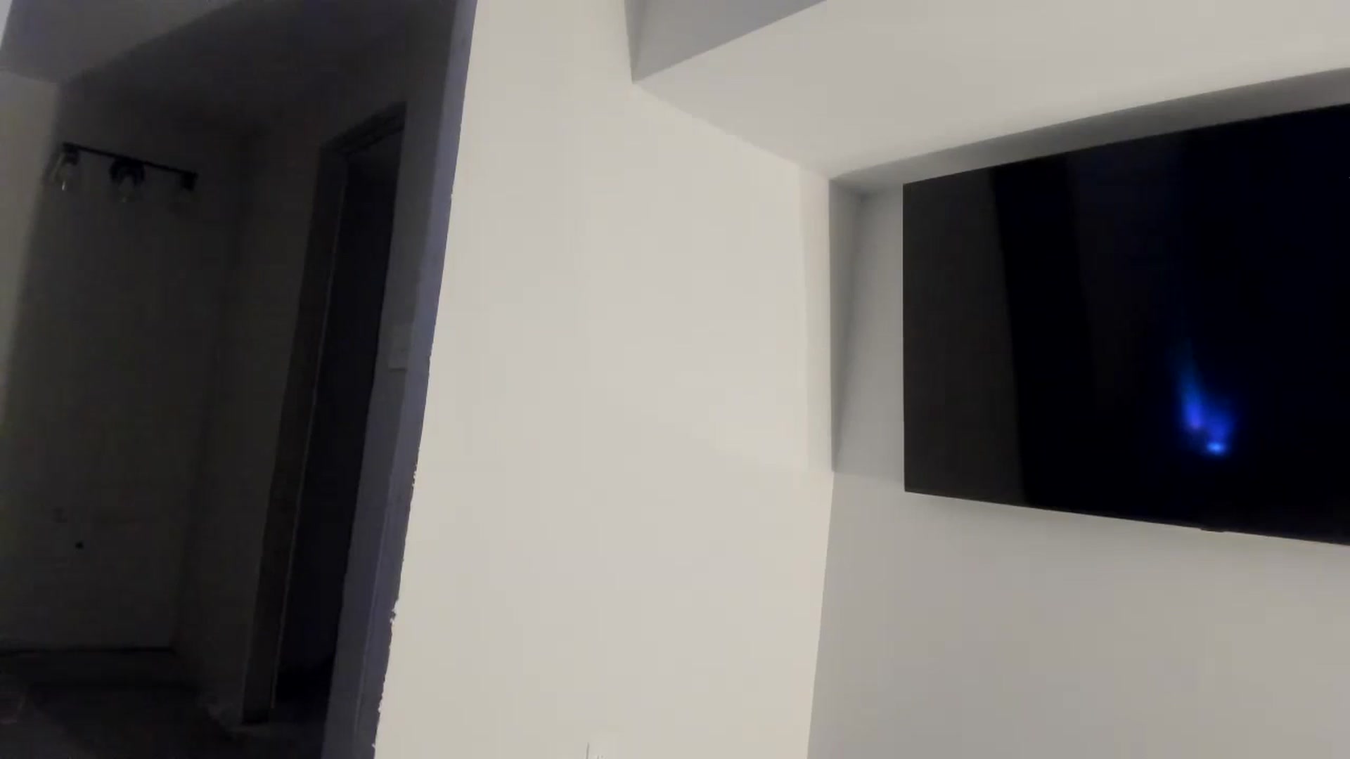Gallery image thumbnail from imava's myfreecams stream on, 01/24/2024, 08:40 image 20 of 20