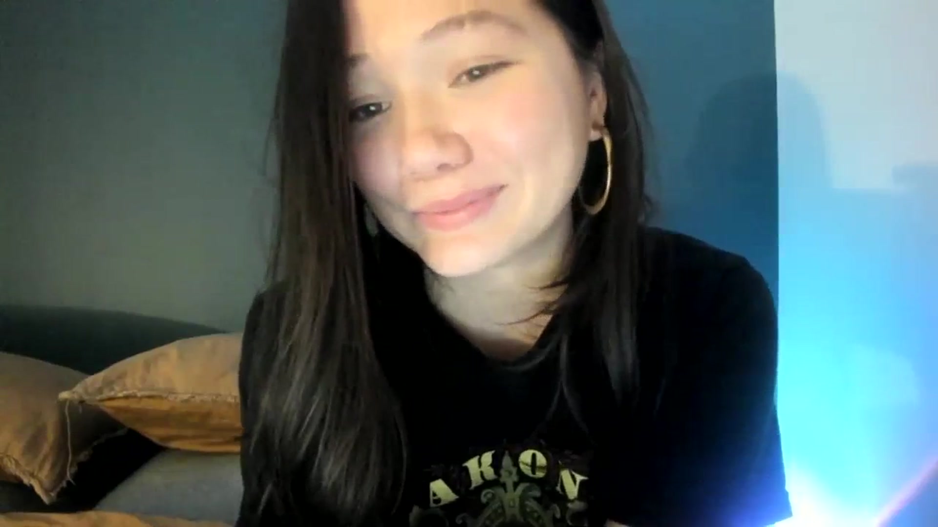 Gallery image thumbnail from imava's myfreecams stream on, 01/24/2024, 08:40 image 11 of 20