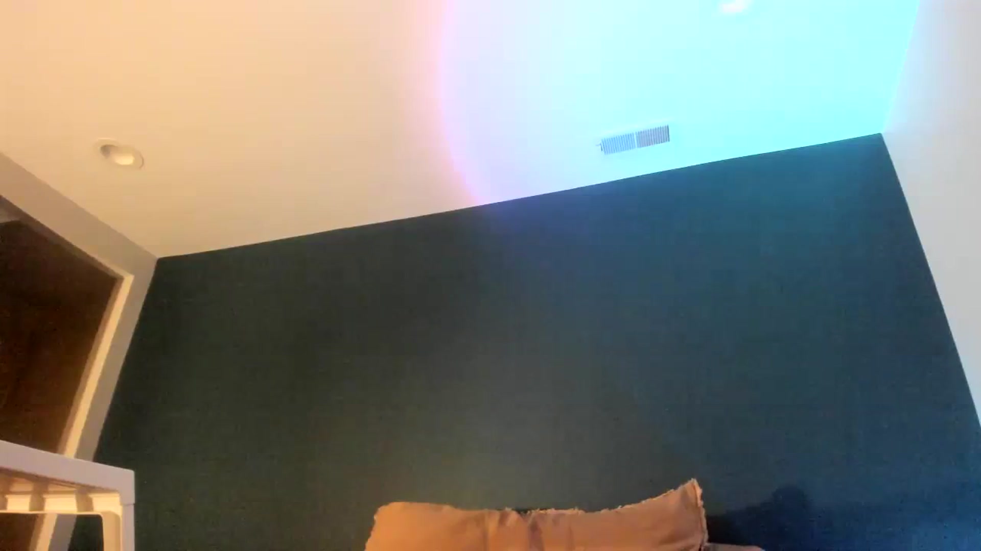 Gallery image thumbnail from imava's myfreecams stream on, 01/24/2024, 11:39 image 14 of 20