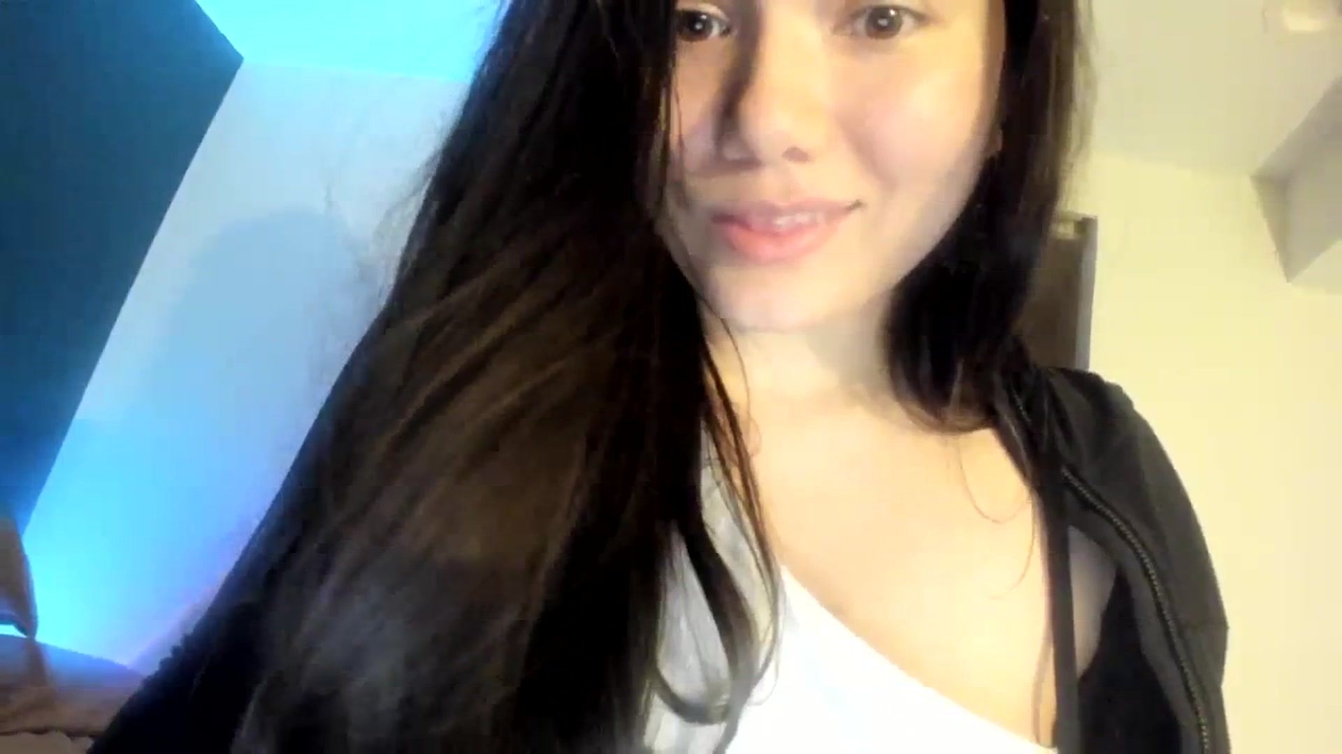 Gallery image thumbnail from imava's myfreecams stream on, 01/25/2024, 08:56 image 18 of 20