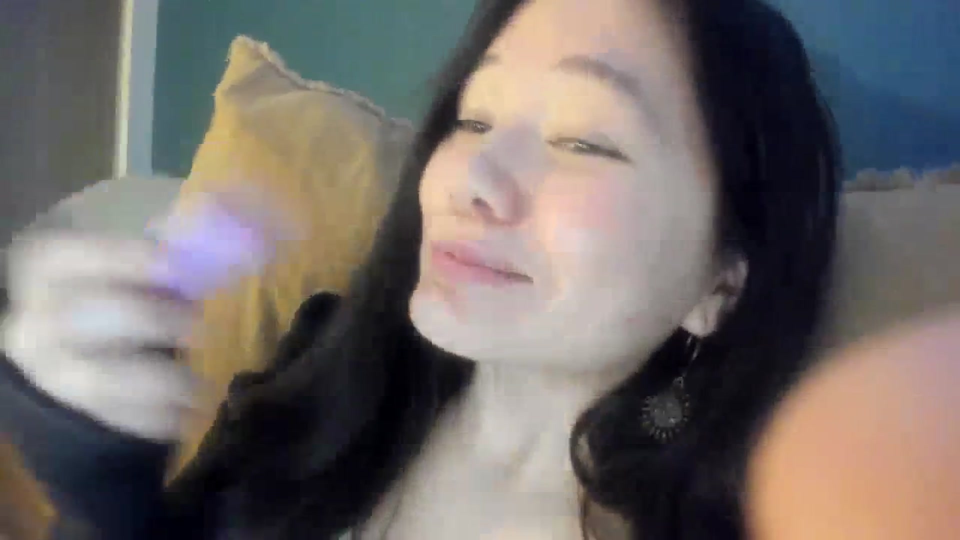 Gallery image thumbnail from imava's myfreecams stream on, 01/25/2024, 13:25 image 10 of 20