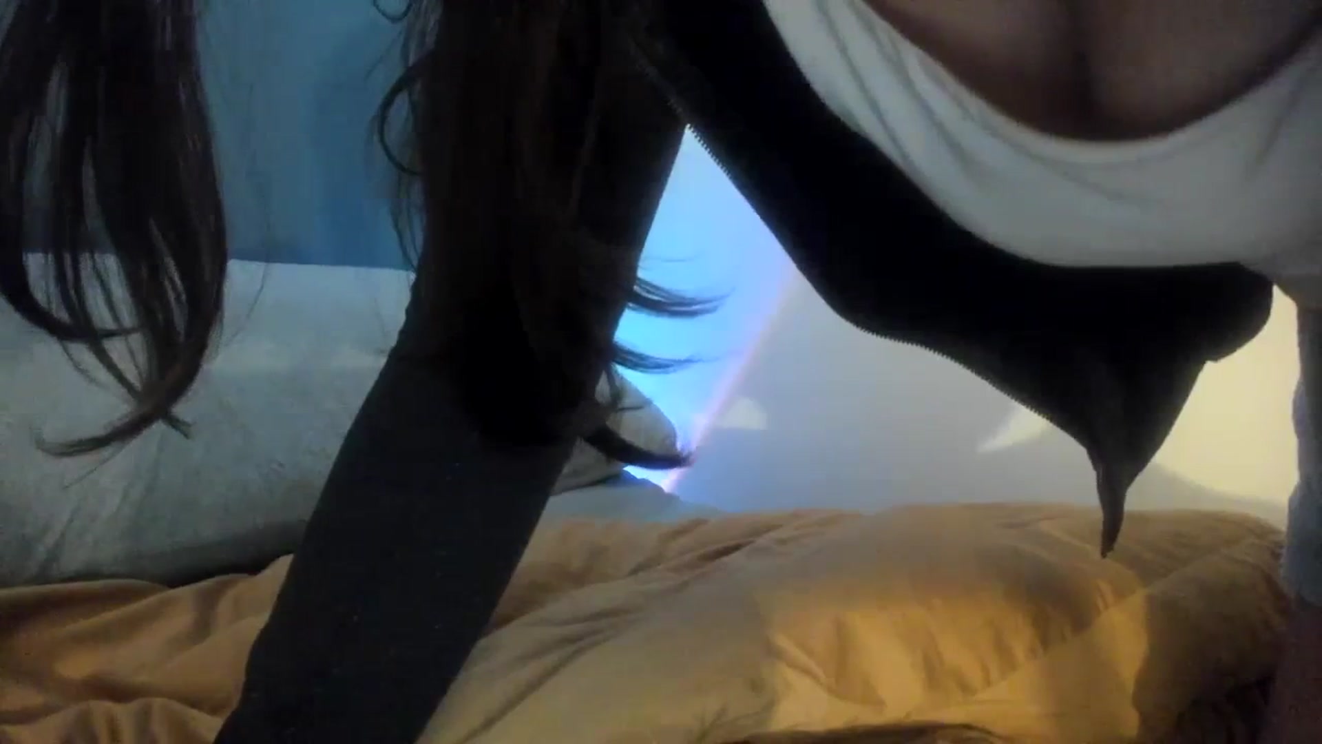 Gallery image thumbnail from imava's myfreecams stream on, 01/25/2024, 15:32 image 7 of 20