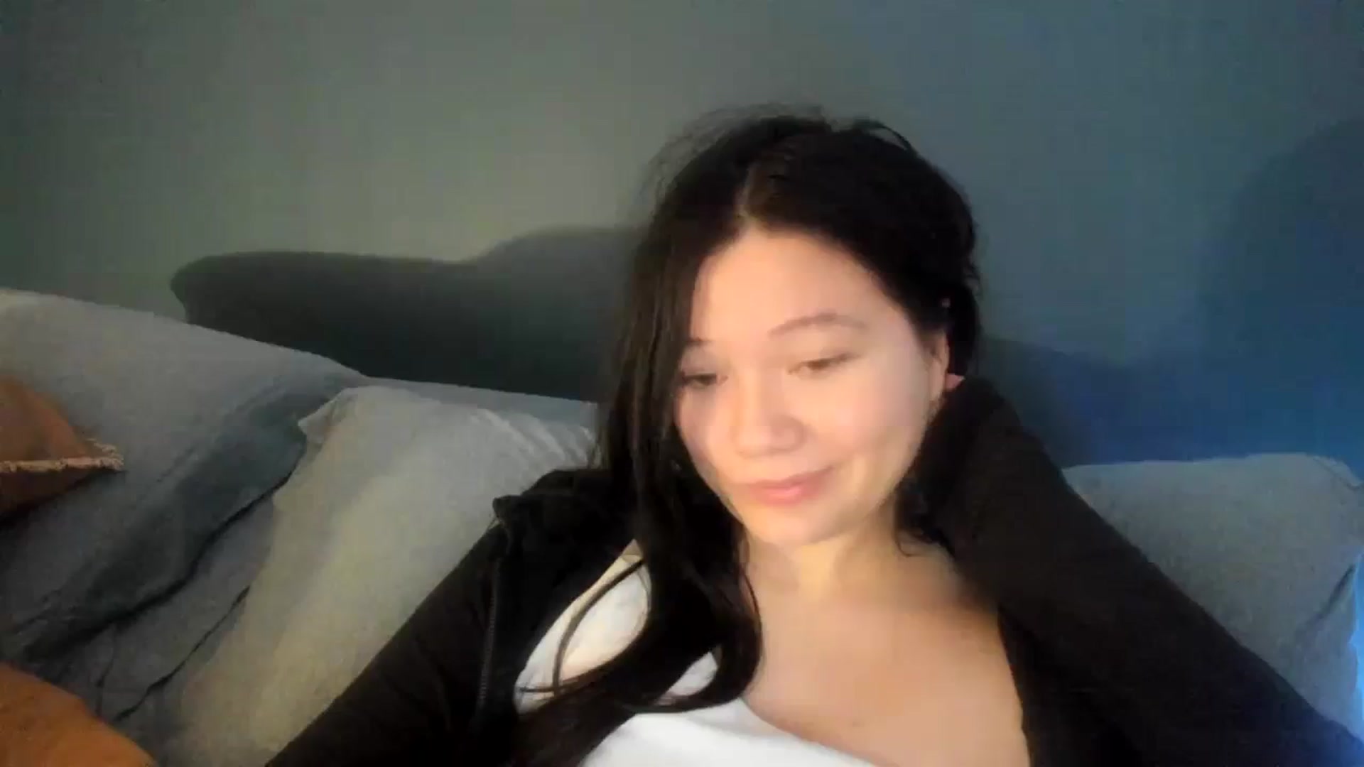 Gallery image thumbnail from imava's myfreecams stream on, 01/25/2024, 15:32 image 9 of 20