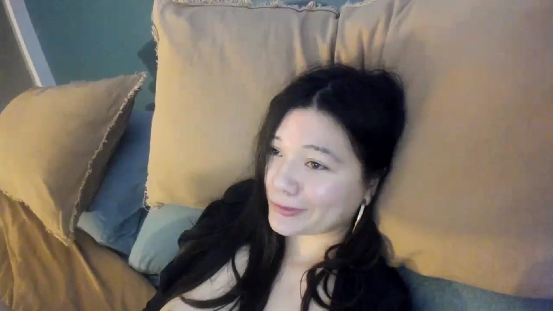 Gallery image thumbnail from imava's myfreecams stream on, 01/26/2024, 09:48 image 14 of 20