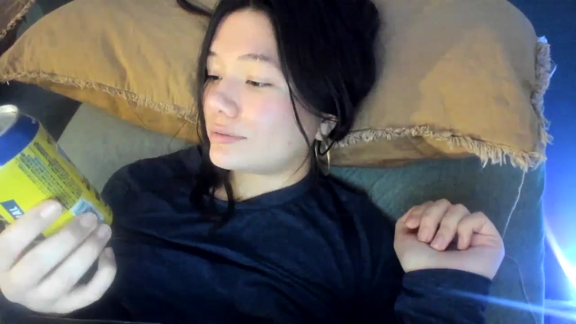 Gallery image thumbnail from imava's myfreecams stream on, 01/26/2024, 10:49 image 14 of 20