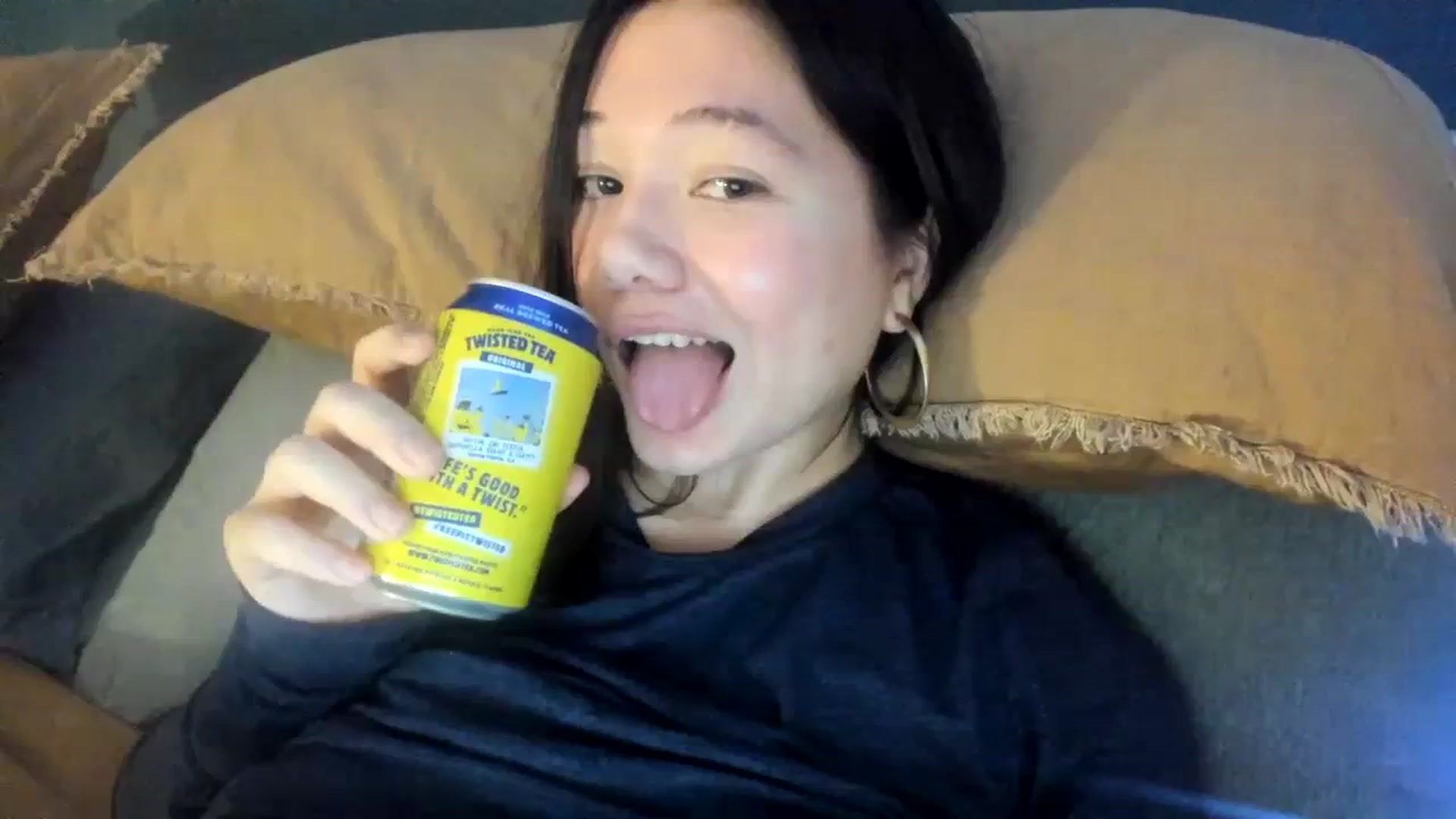 Gallery image thumbnail from imava's myfreecams stream on, 01/26/2024, 10:49 image 1 of 20