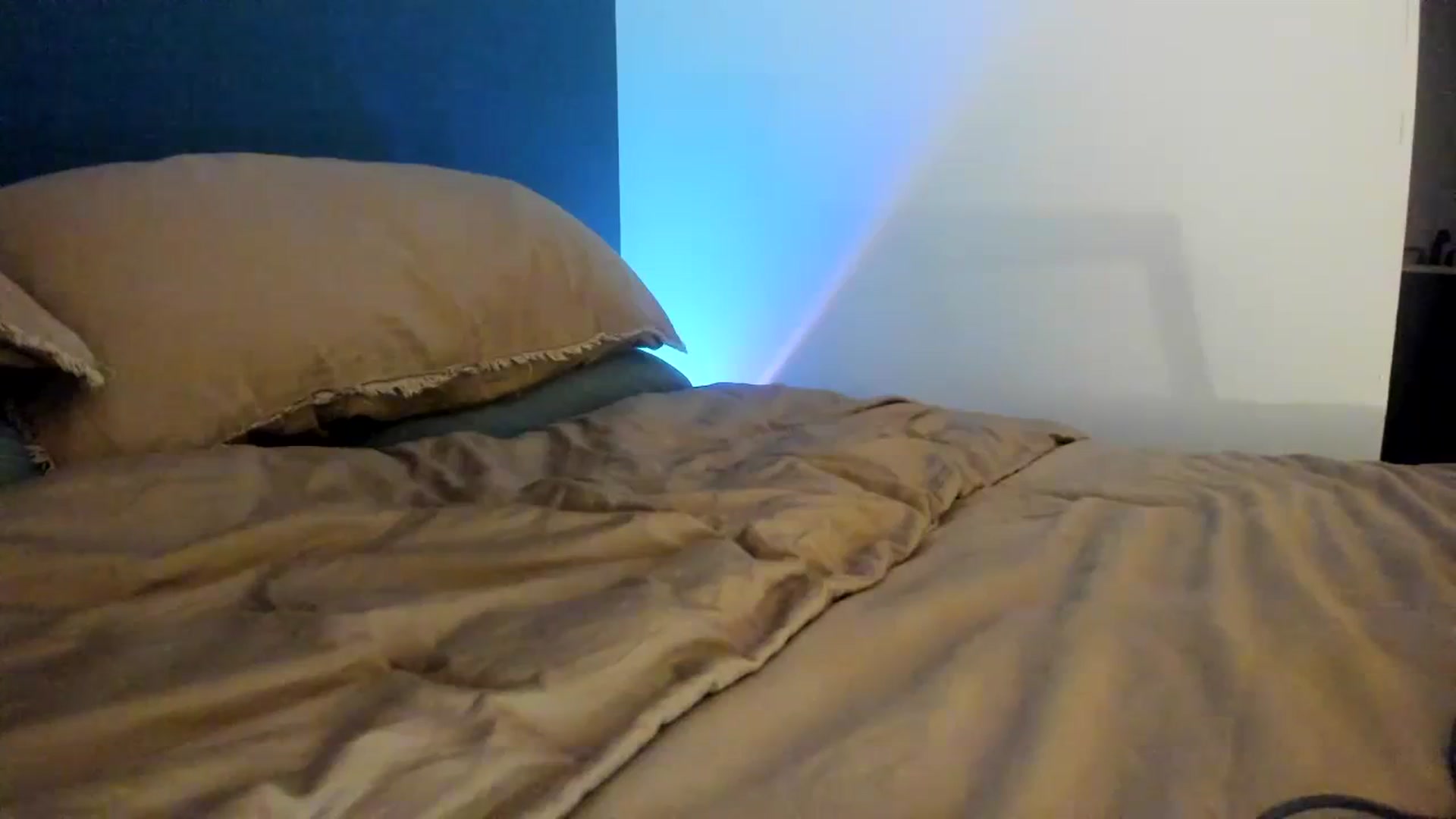 Gallery image thumbnail from imava's myfreecams stream on, 01/28/2024, 08:35 image 18 of 20