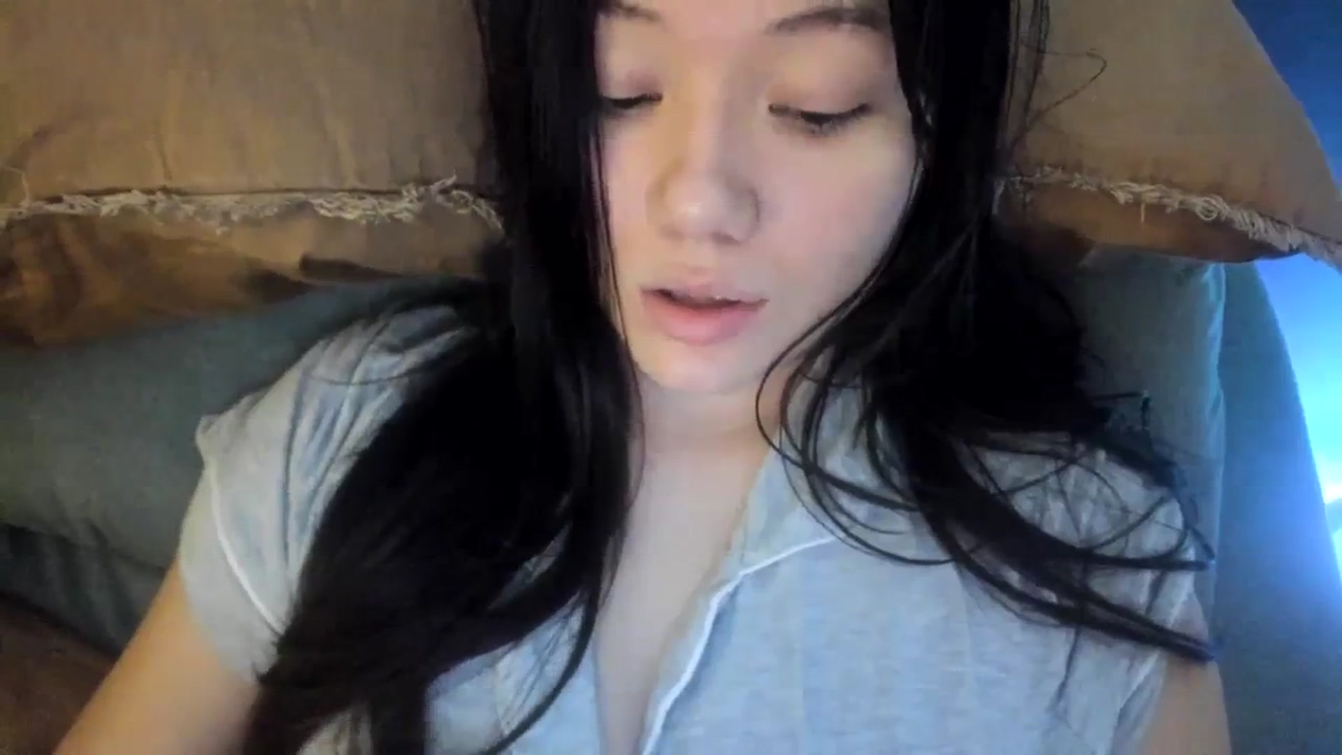 Gallery image thumbnail from imava's myfreecams stream on, 01/28/2024, 10:40 image 4 of 20