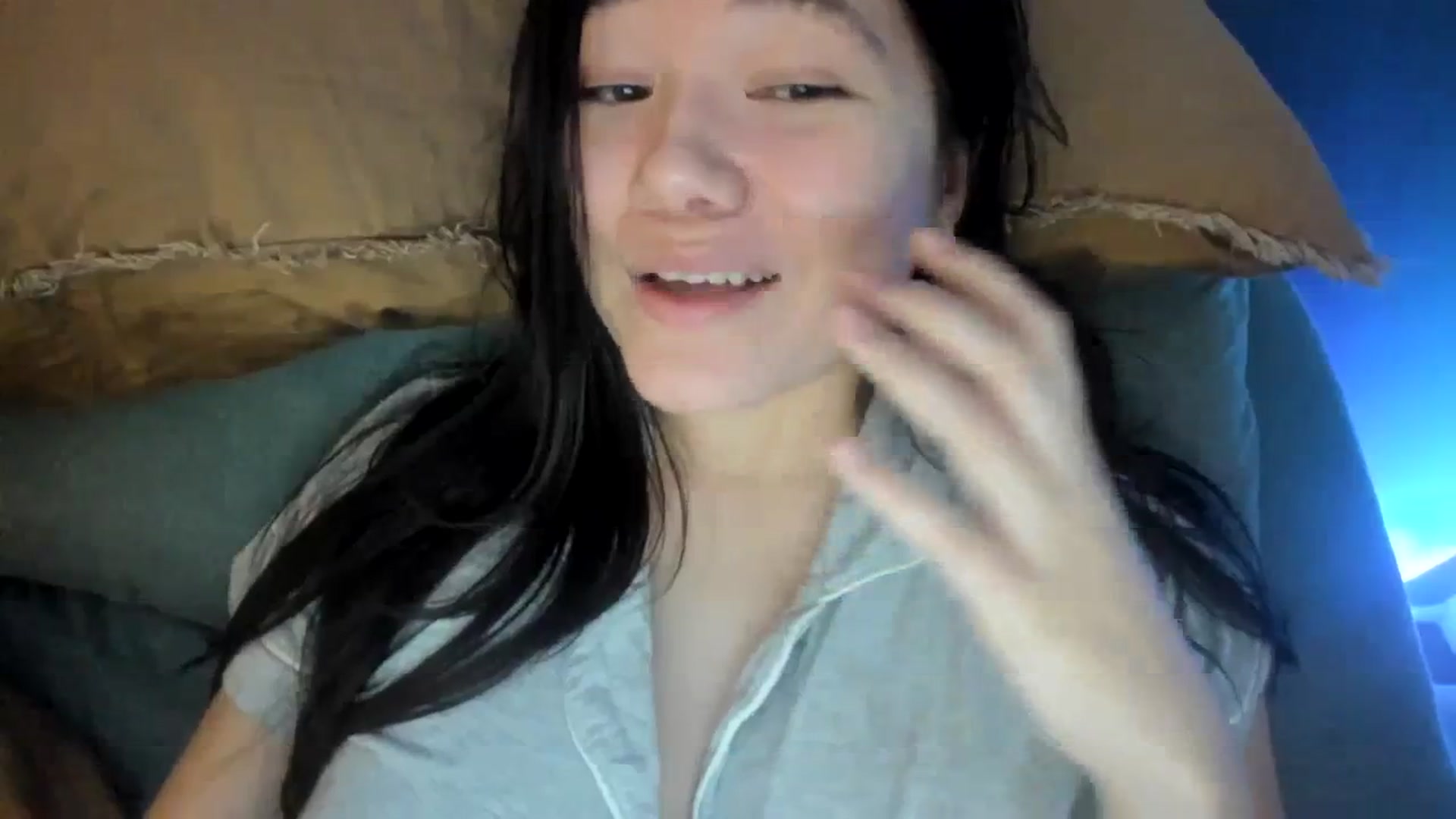 Gallery image thumbnail from imava's myfreecams stream on, 01/28/2024, 10:40 image 13 of 20