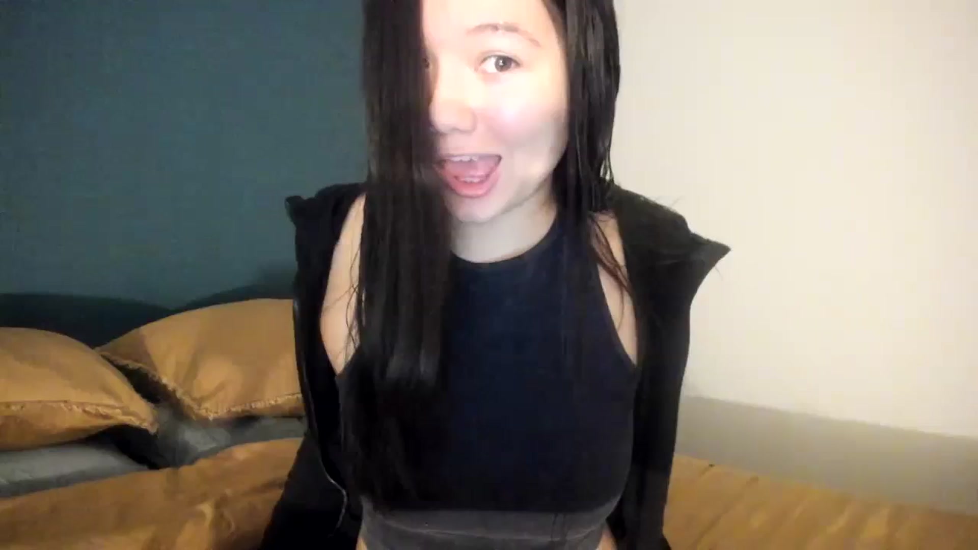 Gallery image thumbnail from imava's myfreecams stream on, 01/29/2024, 09:32 image 1 of 20
