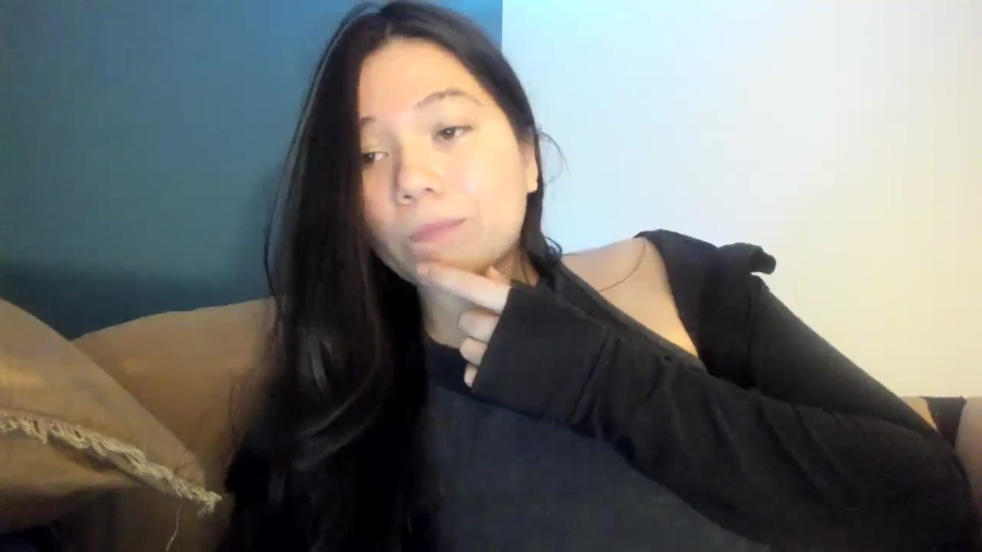 Gallery image thumbnail from imava's myfreecams stream on, 01/29/2024, 10:14 image 11 of 20
