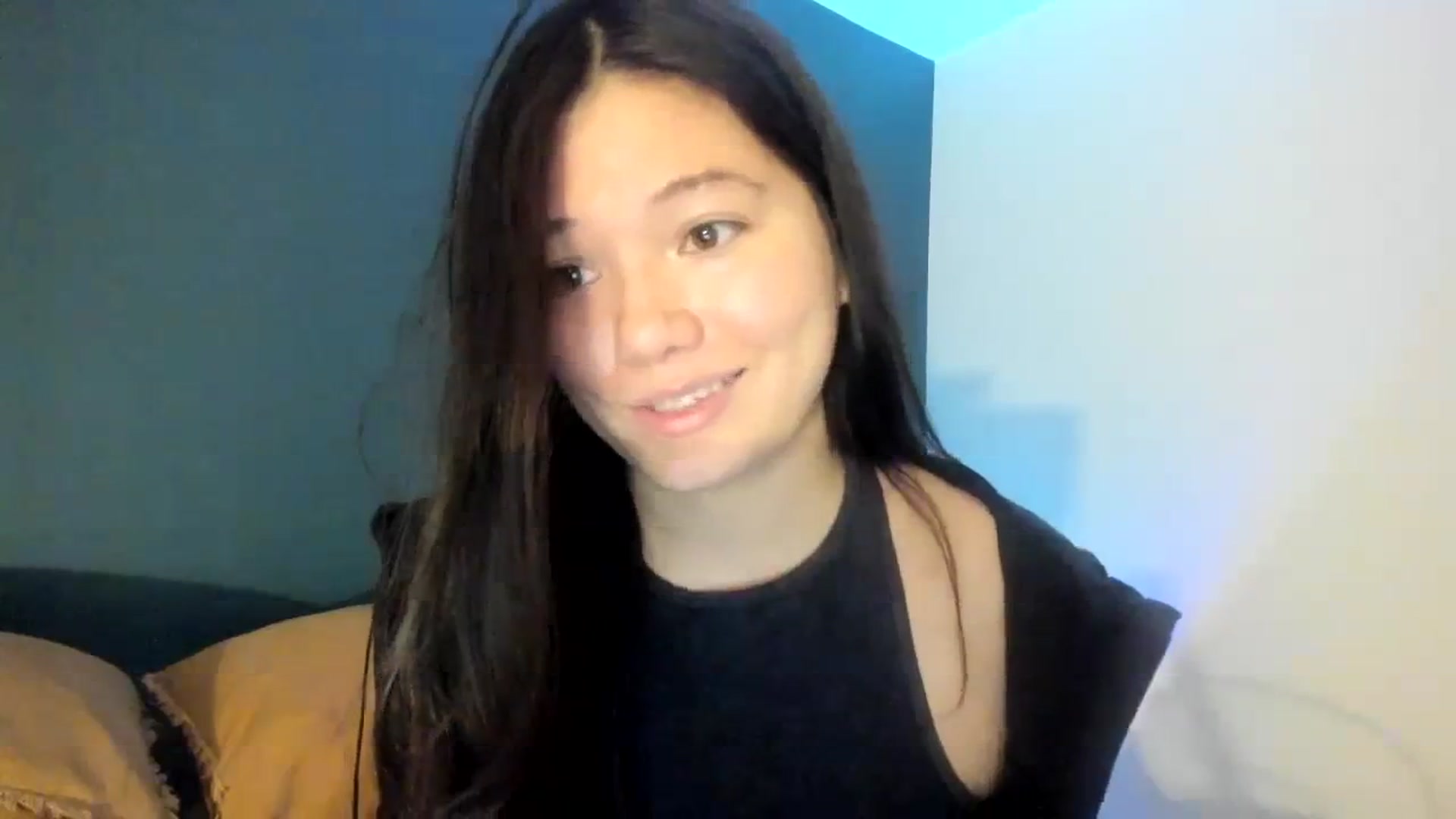 Gallery image thumbnail from imava's myfreecams stream on, 01/29/2024, 10:14 image 6 of 20