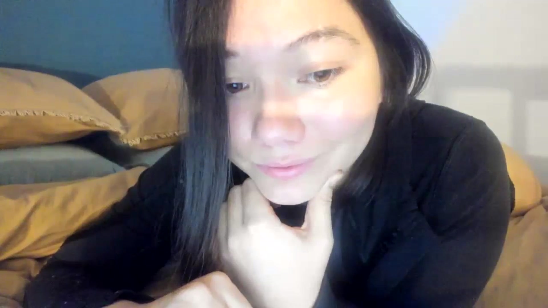 Gallery image thumbnail from imava's myfreecams stream on, 01/29/2024, 13:35 image 5 of 20