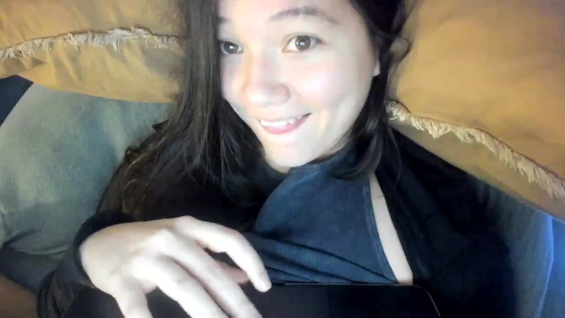 Gallery image thumbnail from imava's myfreecams stream on, 01/29/2024, 14:57 image 13 of 20