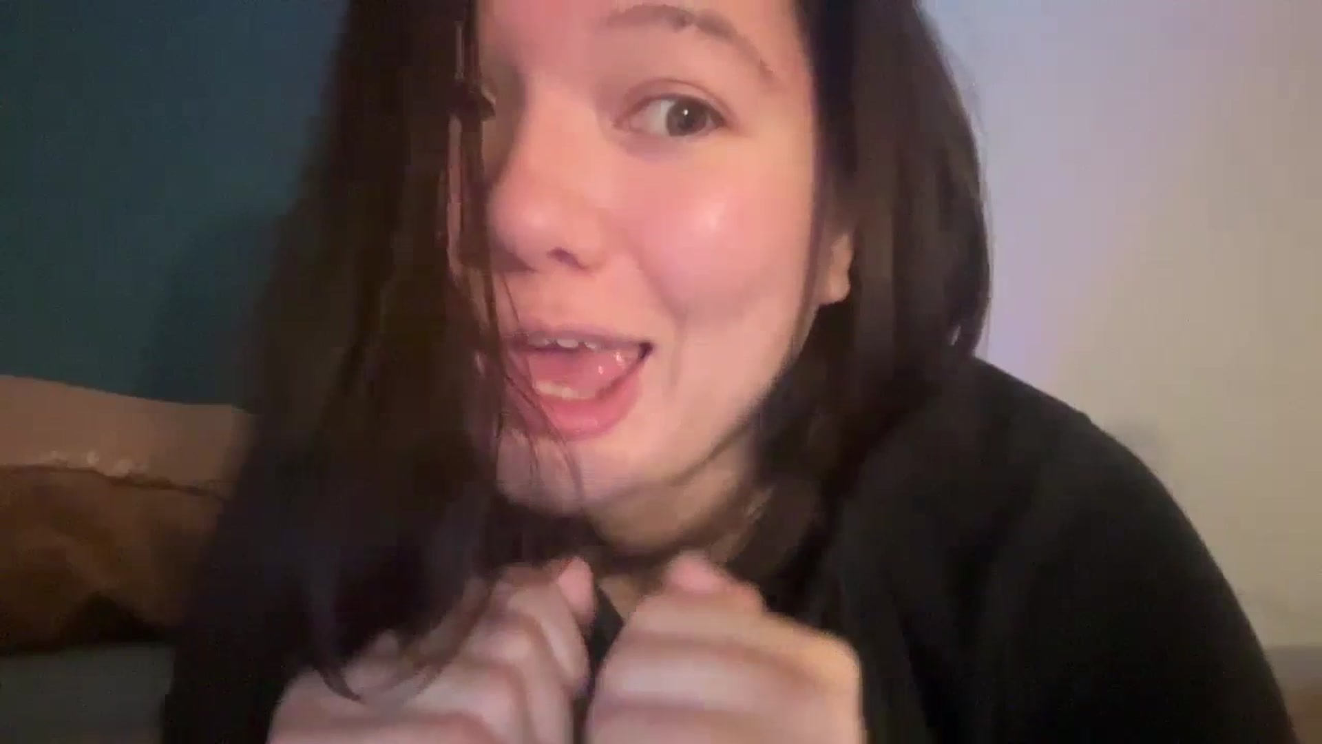 Gallery image thumbnail from imava's myfreecams stream on, 01/30/2024, 11:42 image 2 of 20