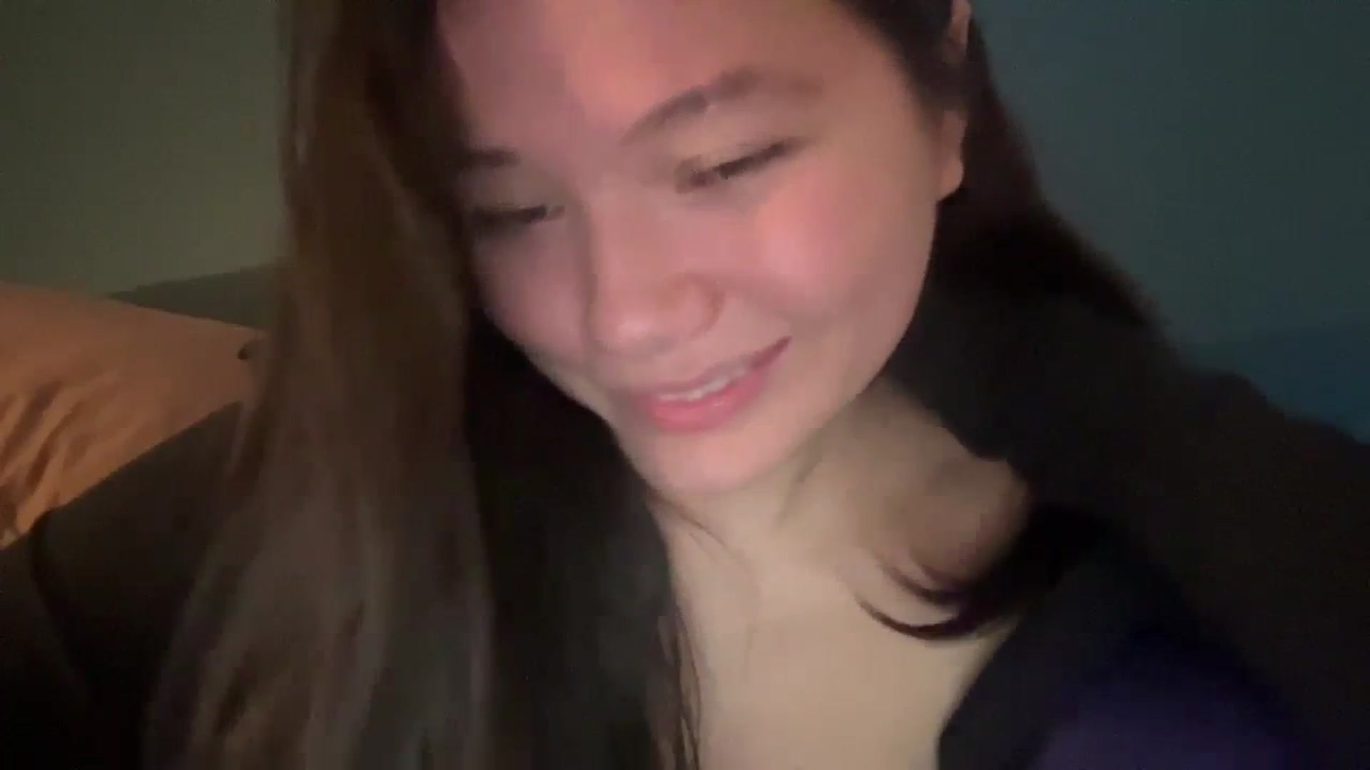 Gallery image thumbnail from imava's myfreecams stream on, 01/30/2024, 13:39 image 16 of 20
