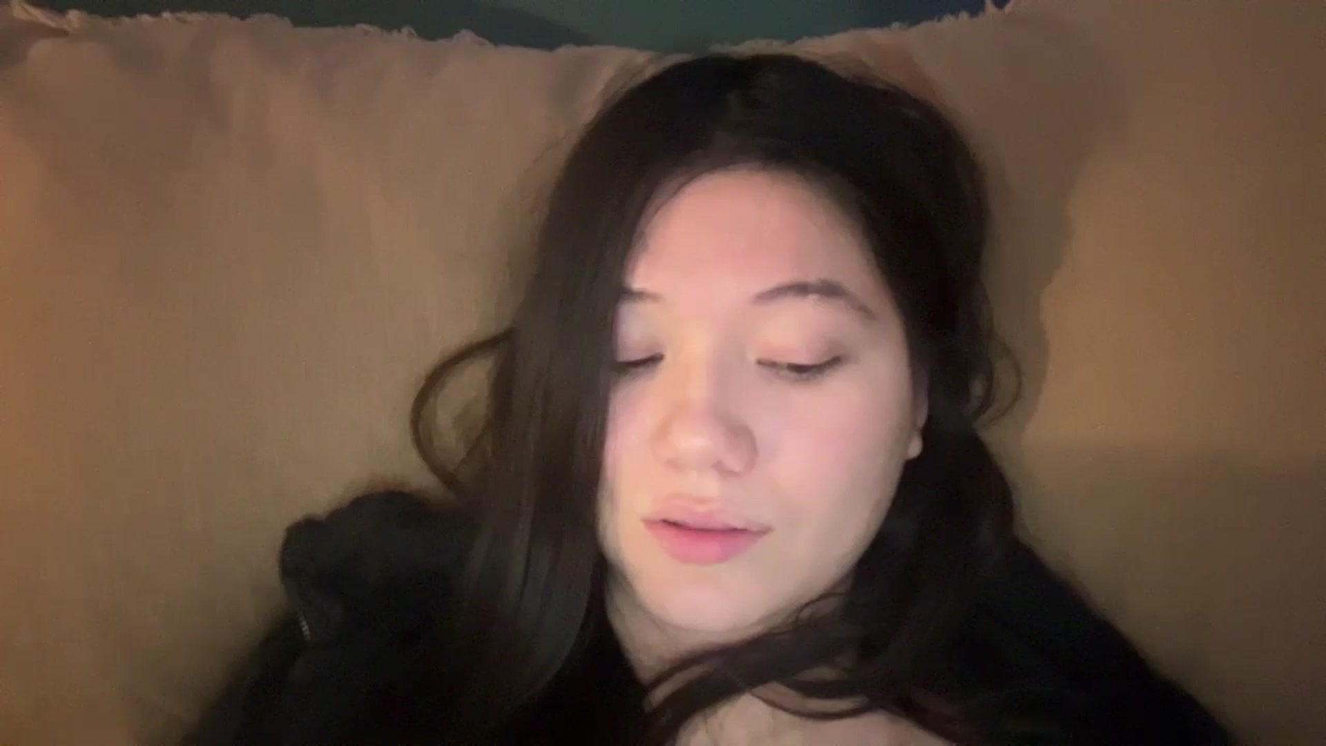 Gallery image thumbnail from imava's myfreecams stream on, 01/30/2024, 13:39 image 10 of 20