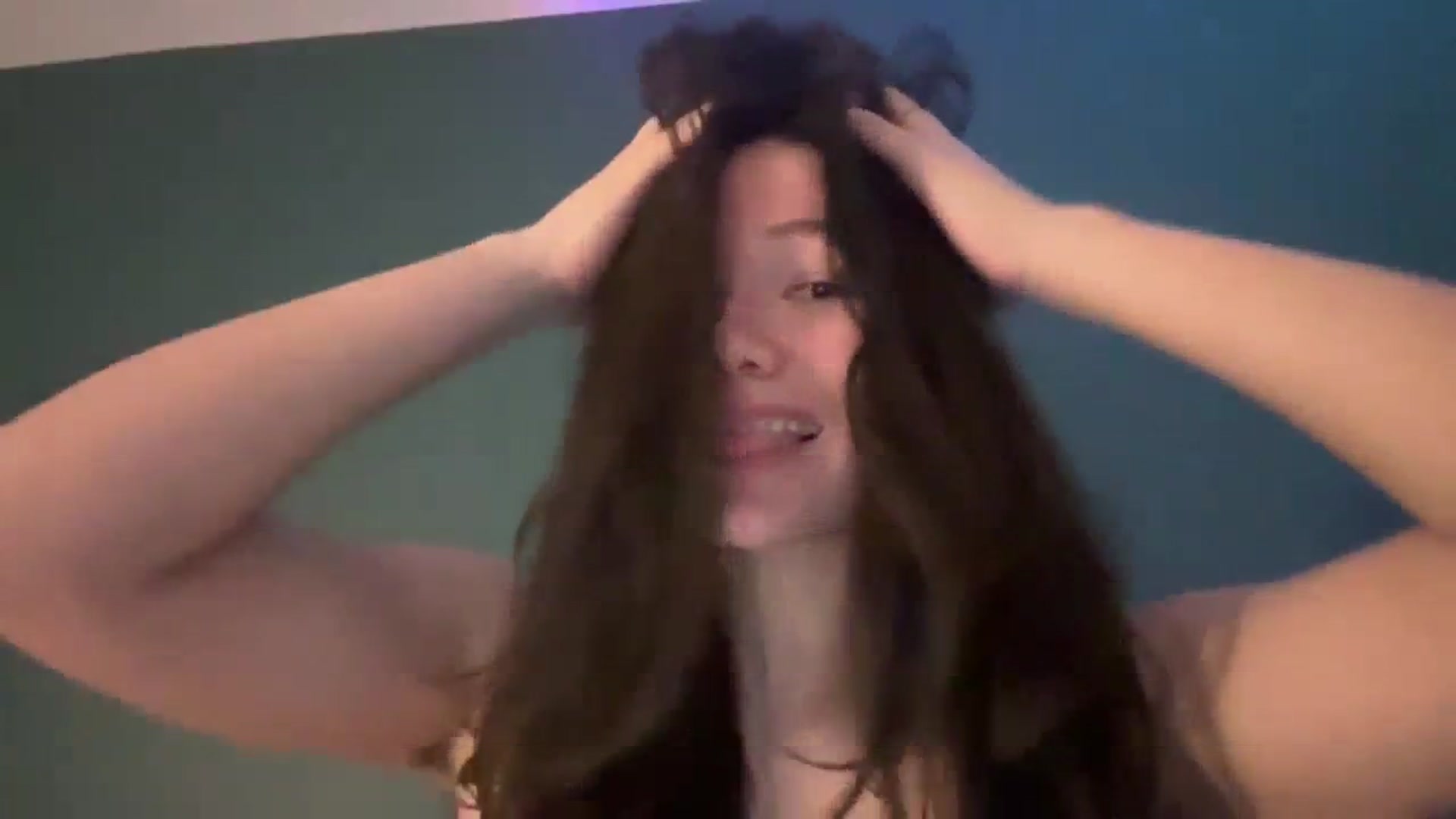 Gallery image thumbnail from imava's myfreecams stream on, 01/31/2024, 07:08 image 12 of 20