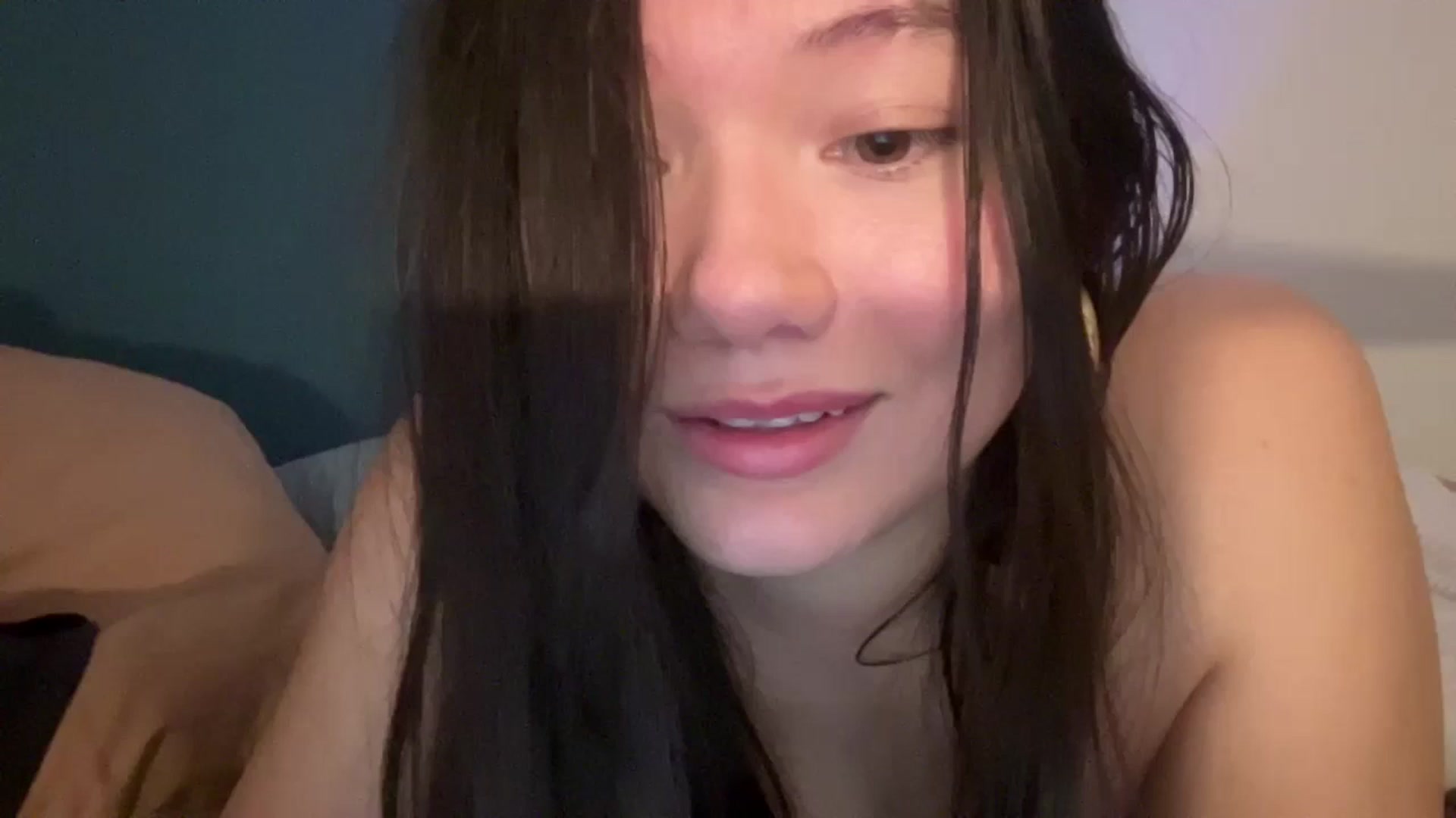 Gallery image thumbnail from imava's myfreecams stream on, 01/31/2024, 07:08 image 1 of 20