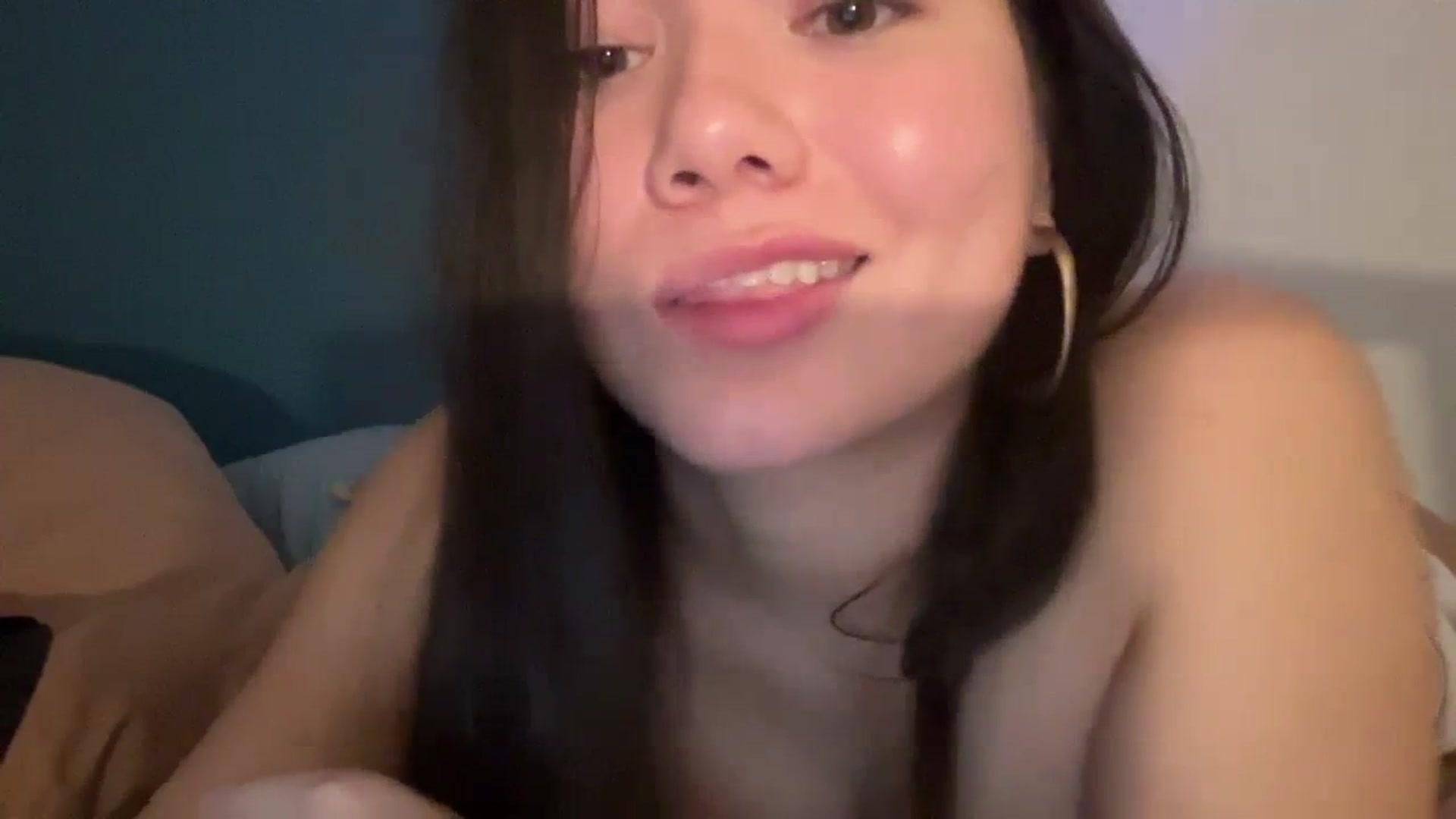 Gallery image thumbnail from imava's myfreecams stream on, 01/31/2024, 07:08 image 5 of 20
