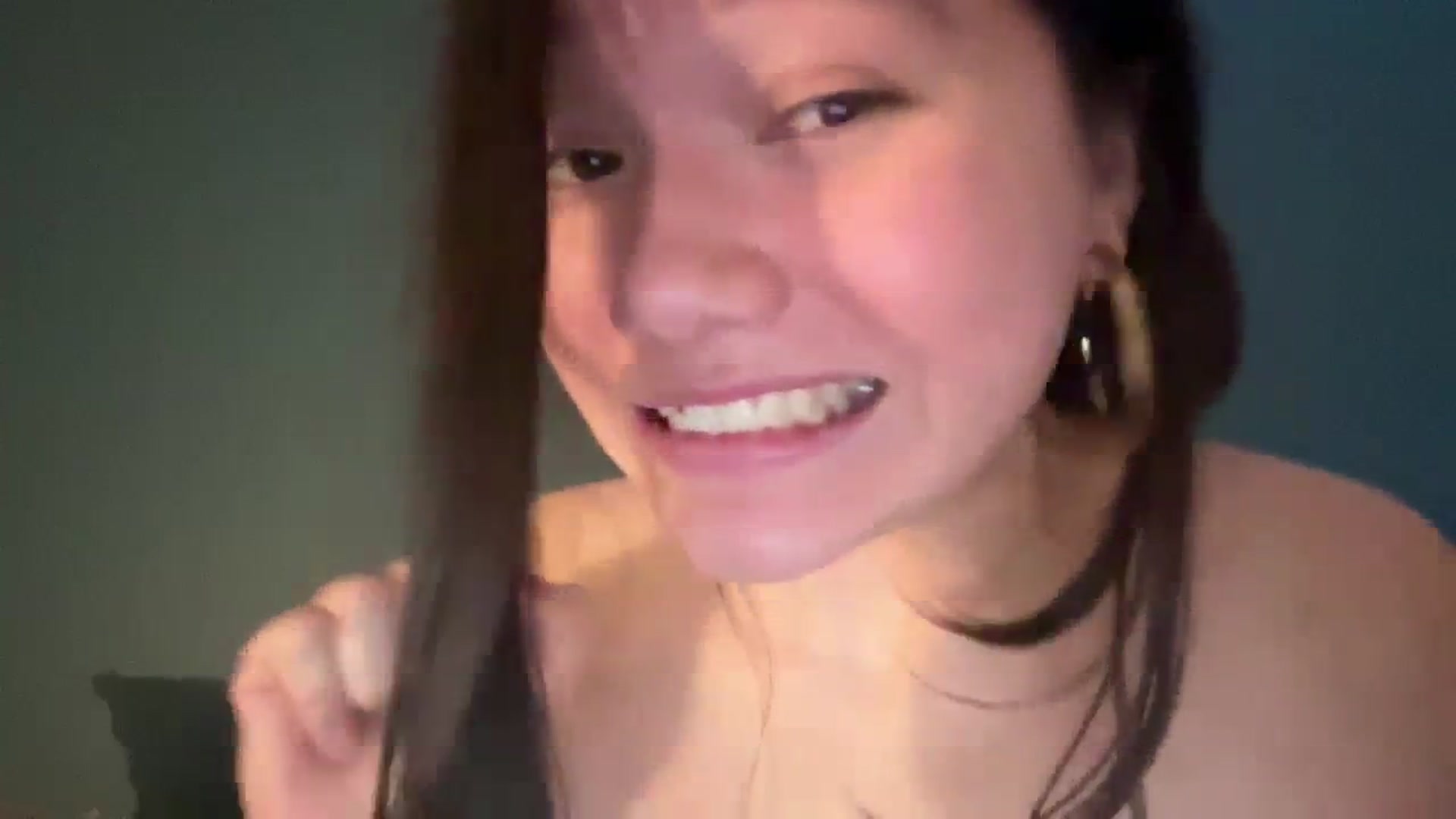Gallery image thumbnail from imava's myfreecams stream on, 01/31/2024, 07:55 image 16 of 20