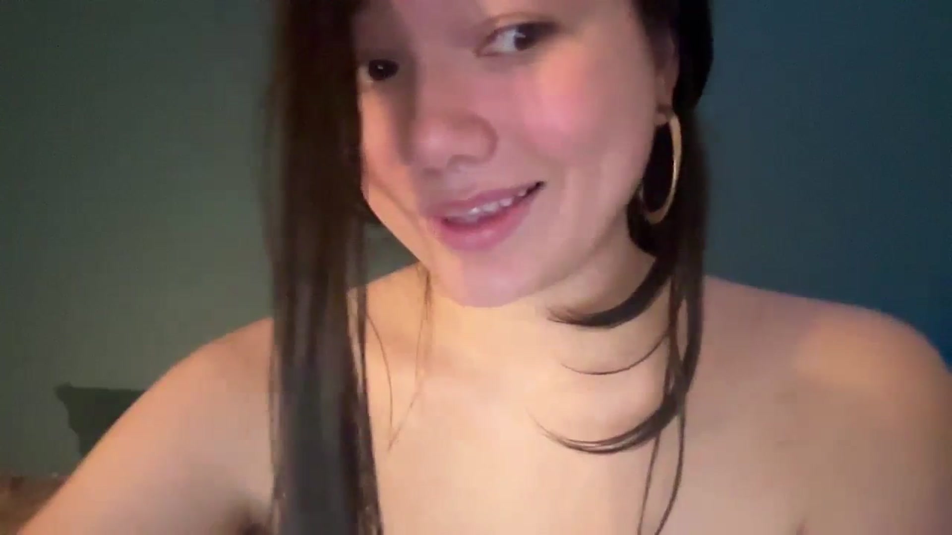 Gallery image thumbnail from imava's myfreecams stream on, 01/31/2024, 07:55 image 19 of 20