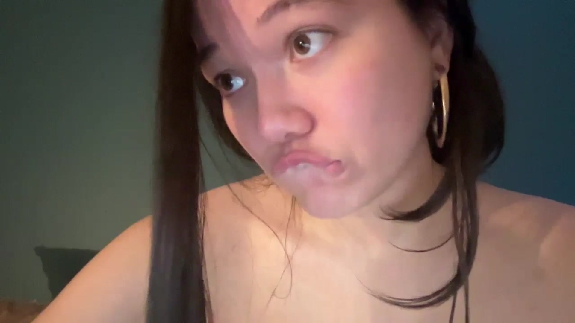 Gallery image thumbnail from imava's myfreecams stream on, 01/31/2024, 07:55 image 18 of 20
