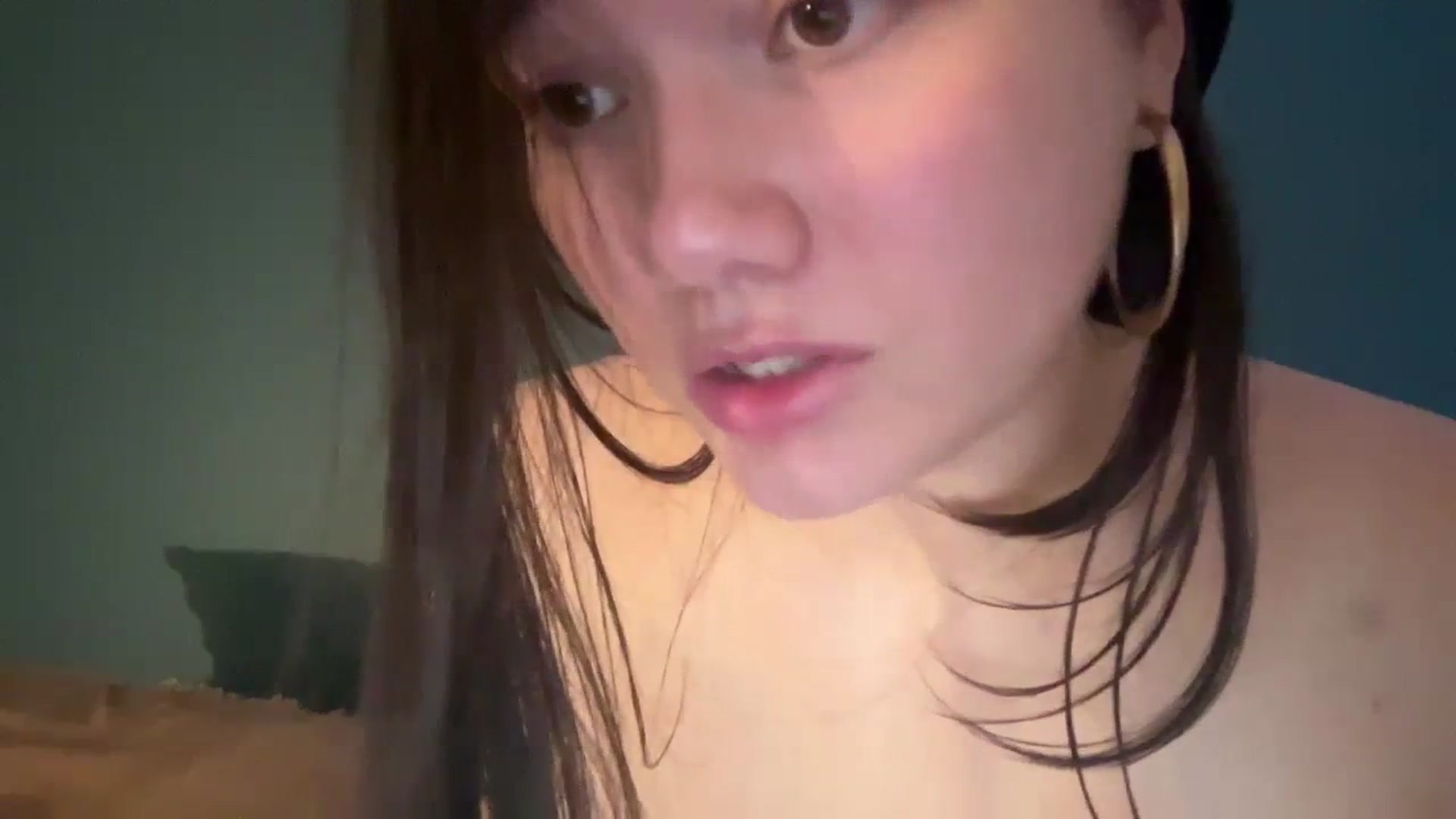 Gallery image thumbnail from imava's myfreecams stream on, 01/31/2024, 07:55 image 5 of 20