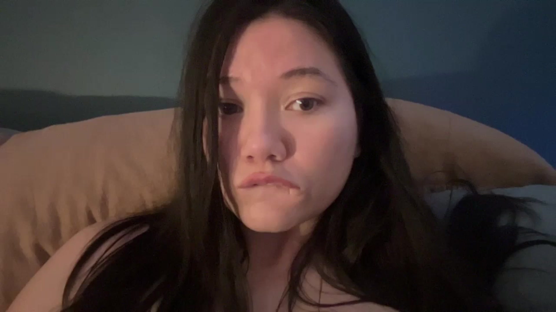 Gallery image thumbnail from imava's myfreecams stream on, 01/31/2024, 13:08 image 14 of 20
