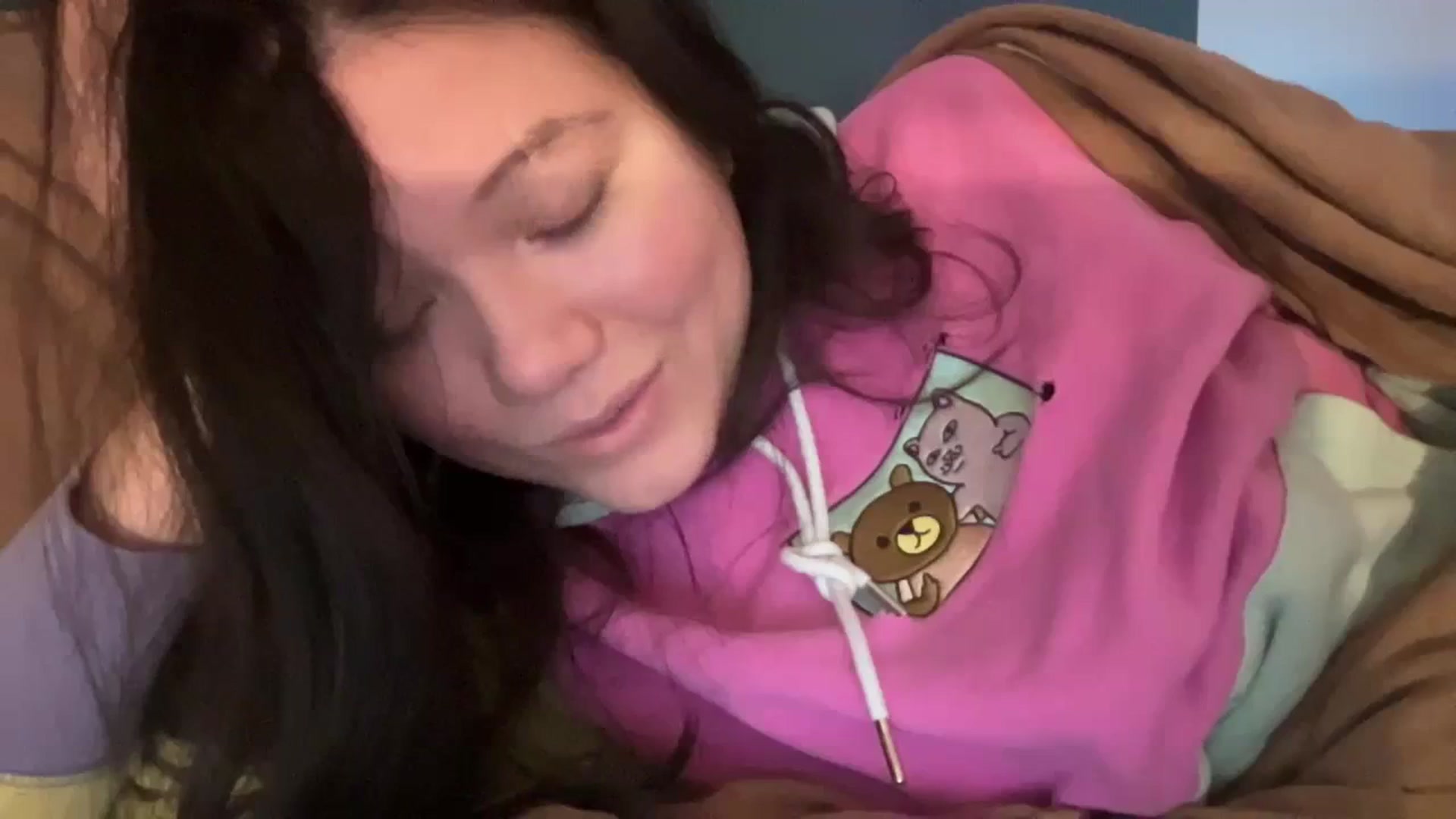 Gallery image thumbnail from imava's myfreecams stream on, 02/07/2024, 08:03 image 3 of 20